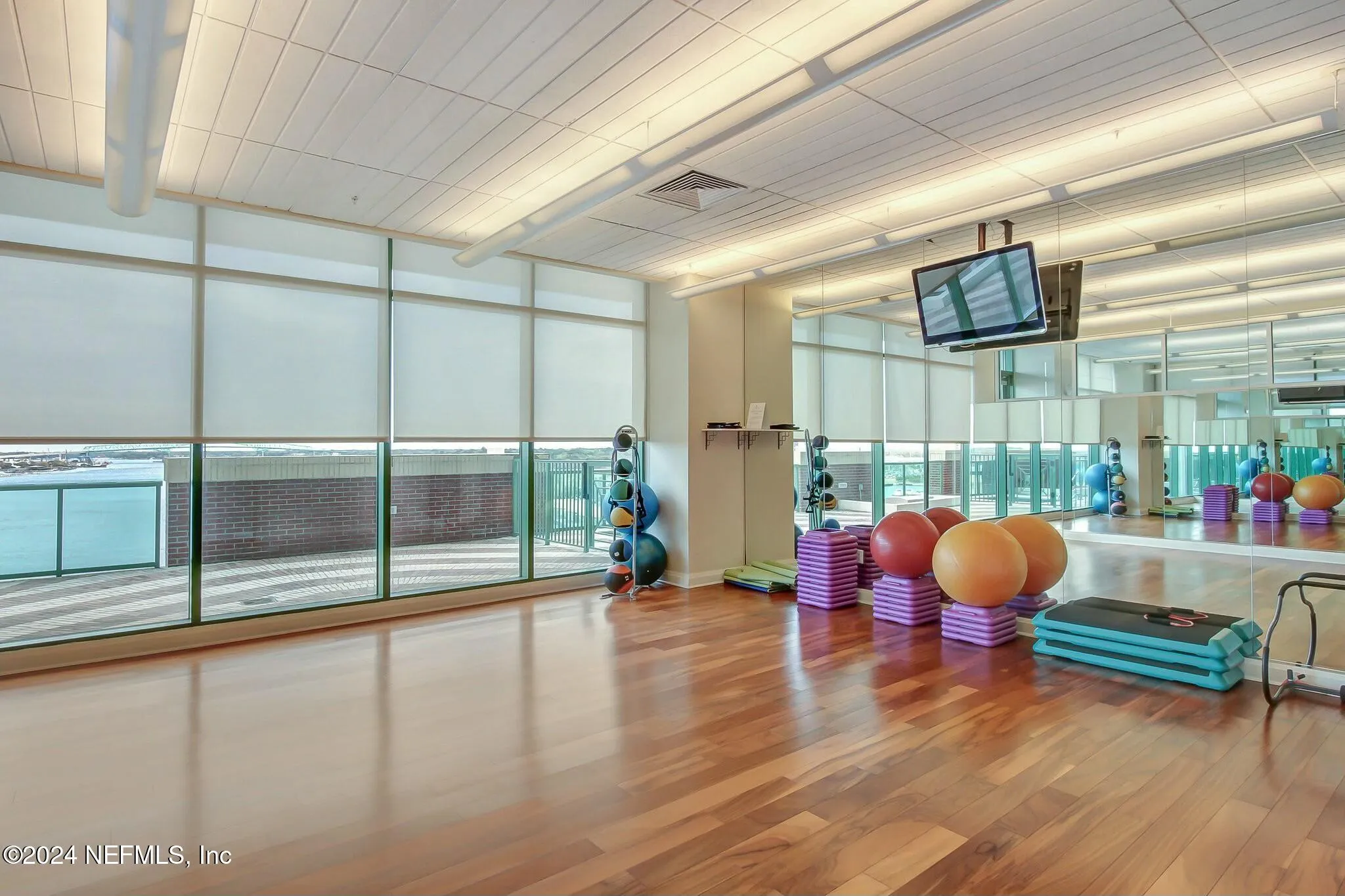 Jacksonville, Florida 32207, United States, 3 Bedrooms Bedrooms, ,3 BathroomsBathrooms,Residential,Pending,29854