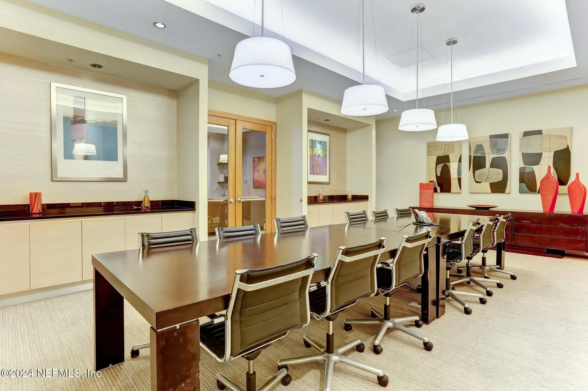 Jacksonville, Florida 32207, United States, 3 Bedrooms Bedrooms, ,3 BathroomsBathrooms,Residential,Pending,29854