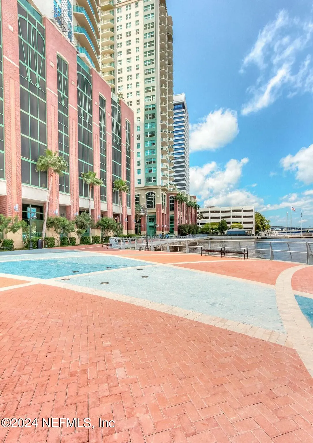 Jacksonville, Florida 32207, United States, 3 Bedrooms Bedrooms, ,3 BathroomsBathrooms,Residential,Pending,29854