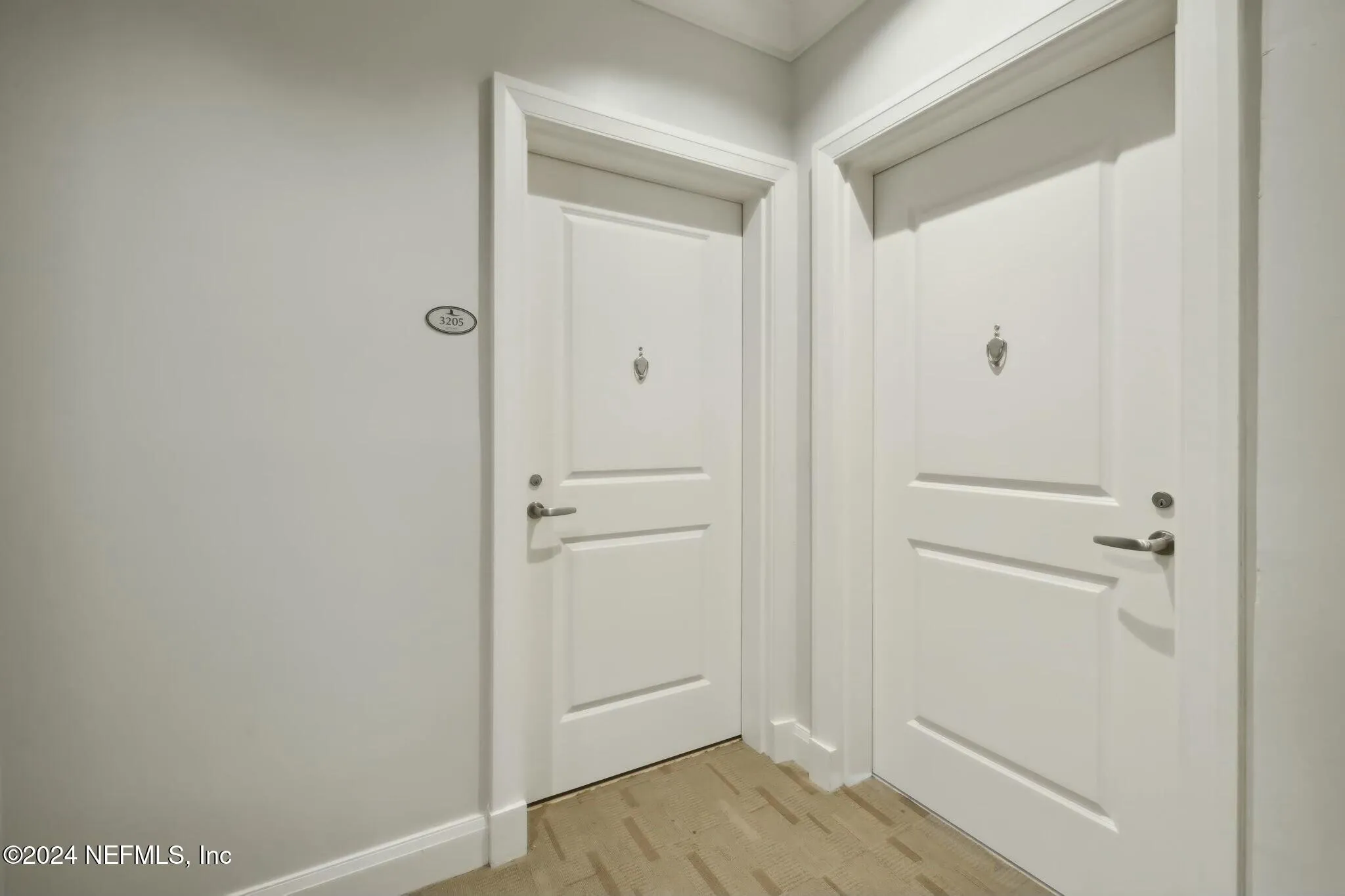 Jacksonville, Florida 32207, United States, 3 Bedrooms Bedrooms, ,3 BathroomsBathrooms,Residential,Pending,29854