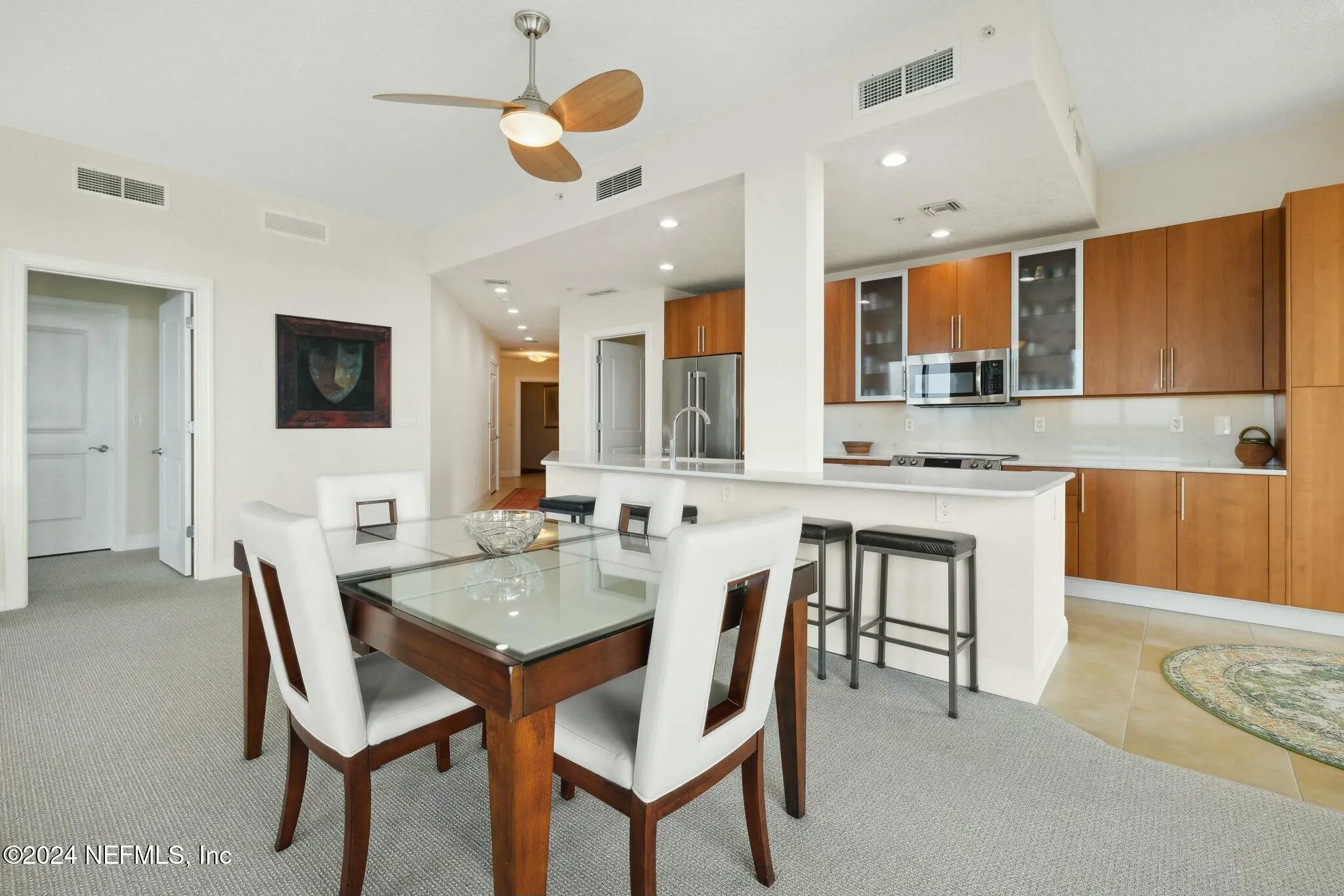 Jacksonville, Florida 32207, United States, 3 Bedrooms Bedrooms, ,3 BathroomsBathrooms,Residential,Pending,29854