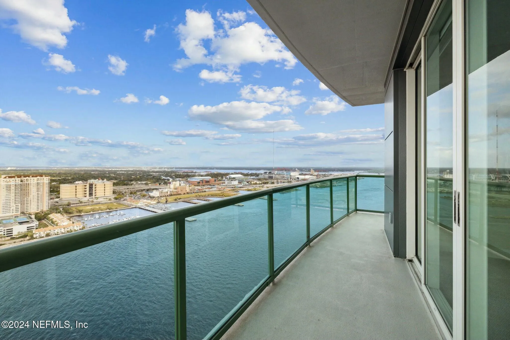 Jacksonville, Florida 32207, United States, 3 Bedrooms Bedrooms, ,3 BathroomsBathrooms,Residential,Pending,29854