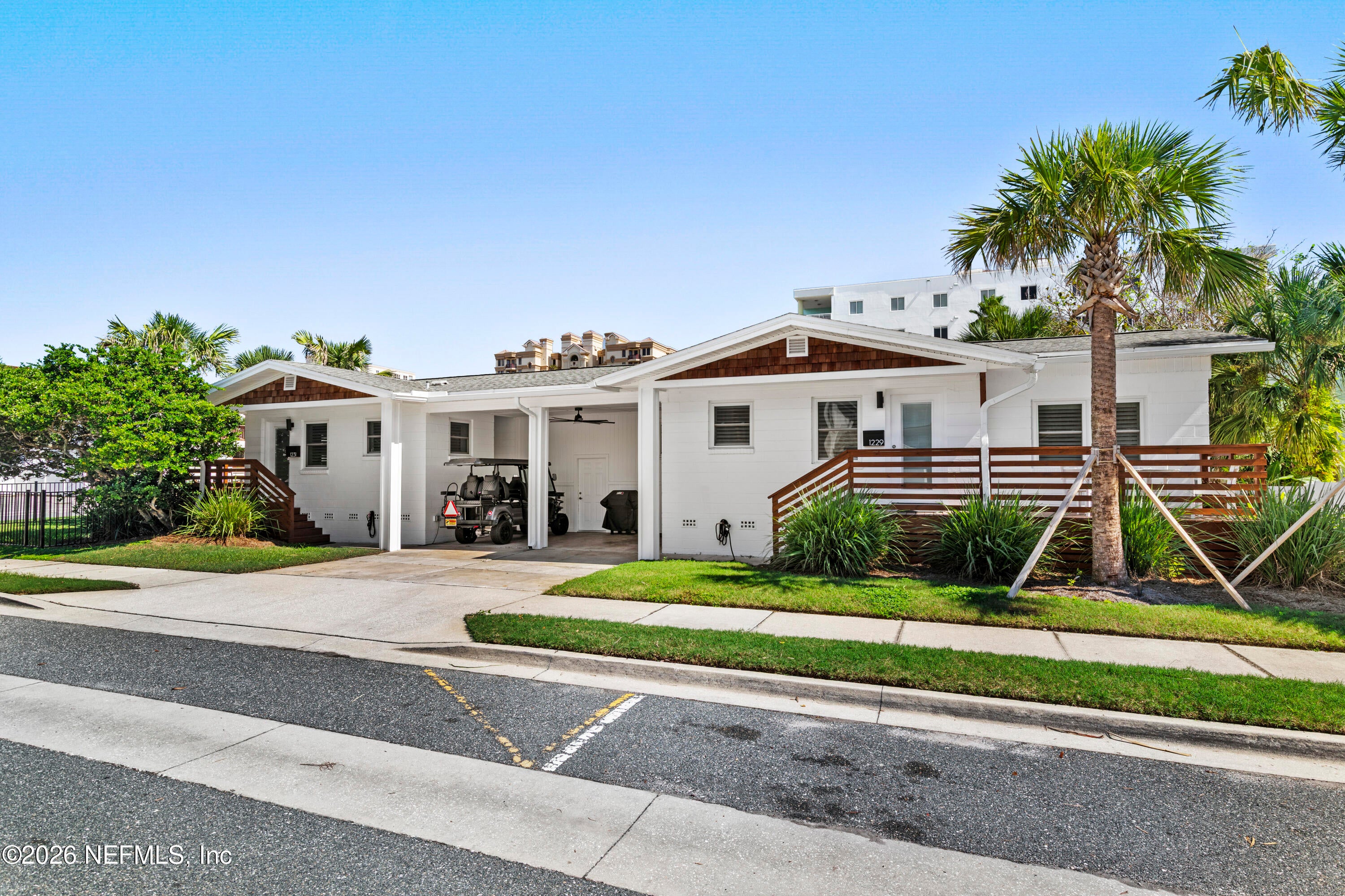 1229 2ND Street N