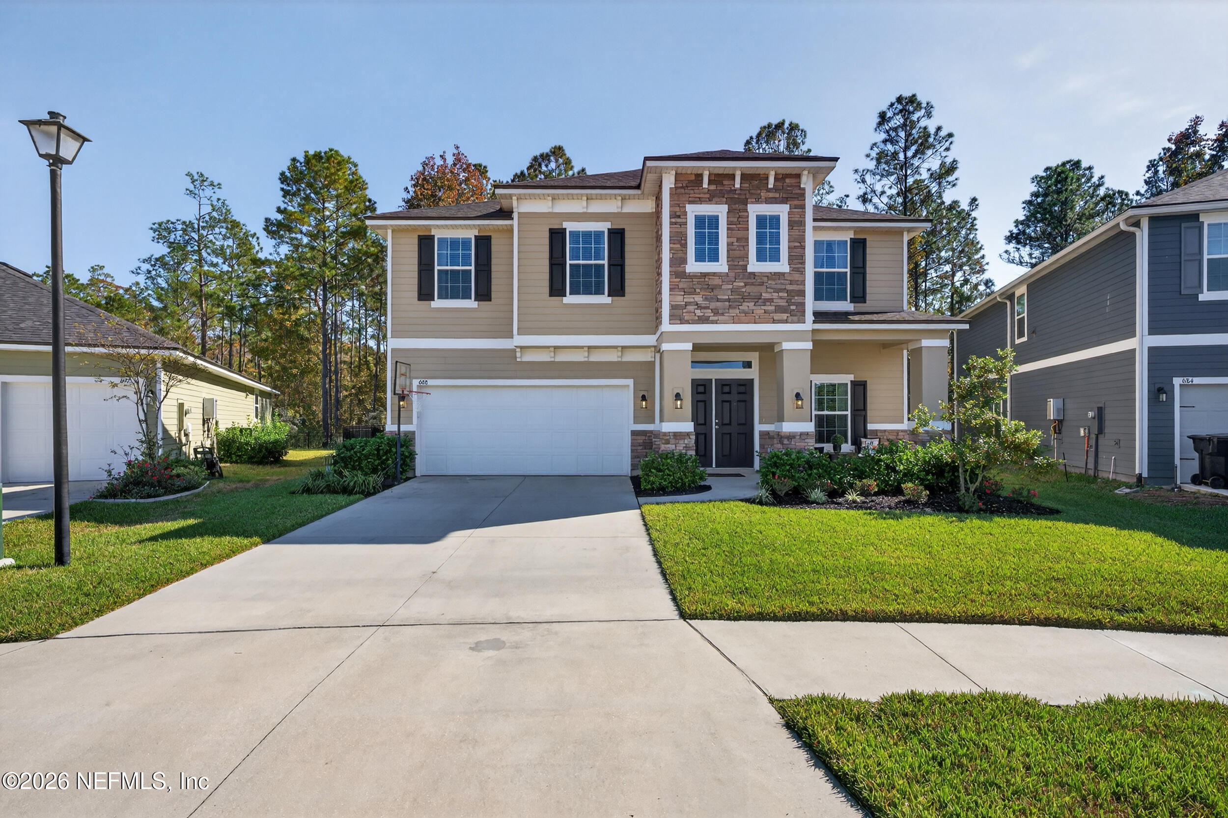 688 SYCAMORE Way