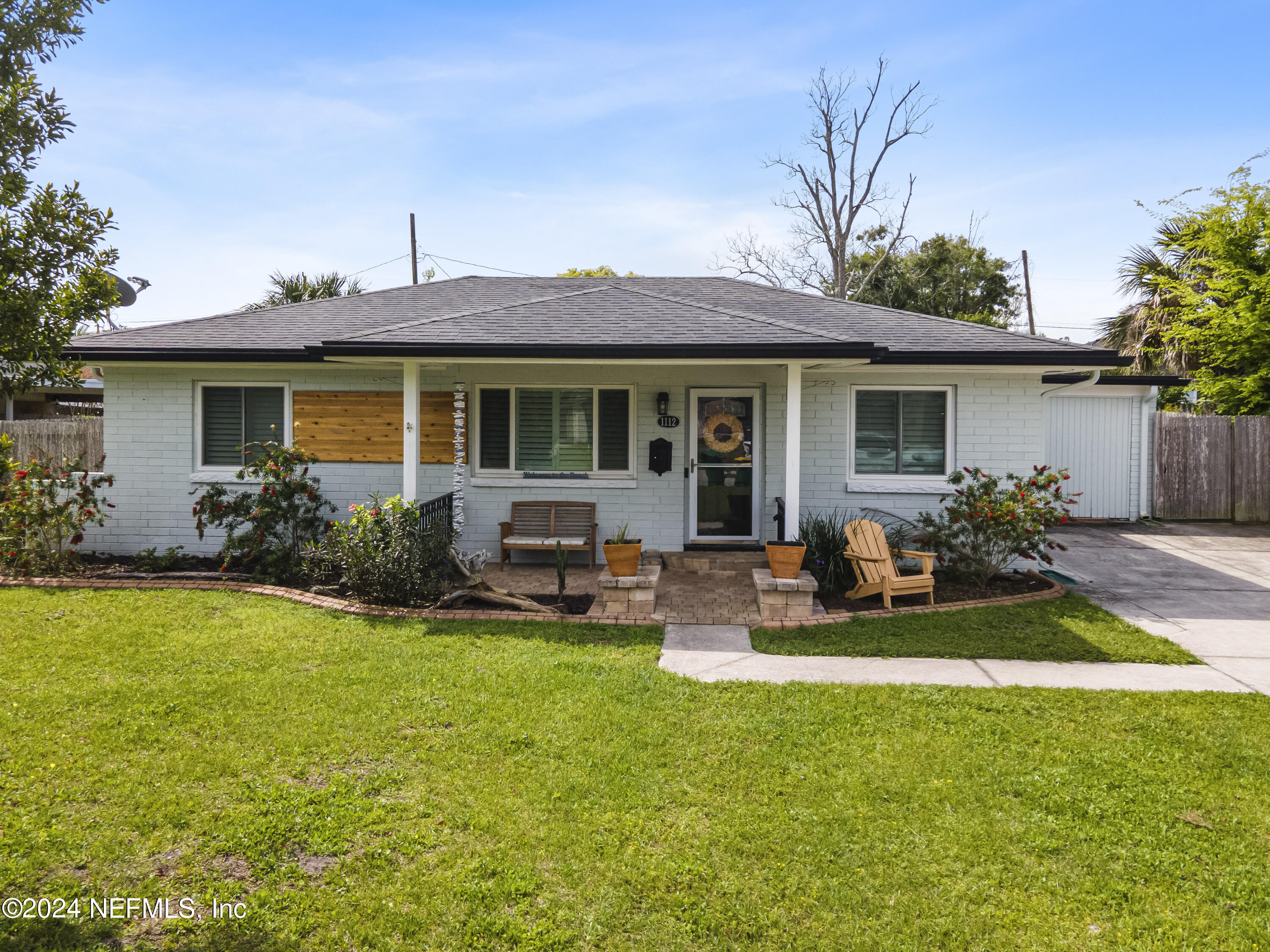 Jacksonville Beach, FL home for sale located at 1112 14th Avenue N, Jacksonville Beach, FL 32250