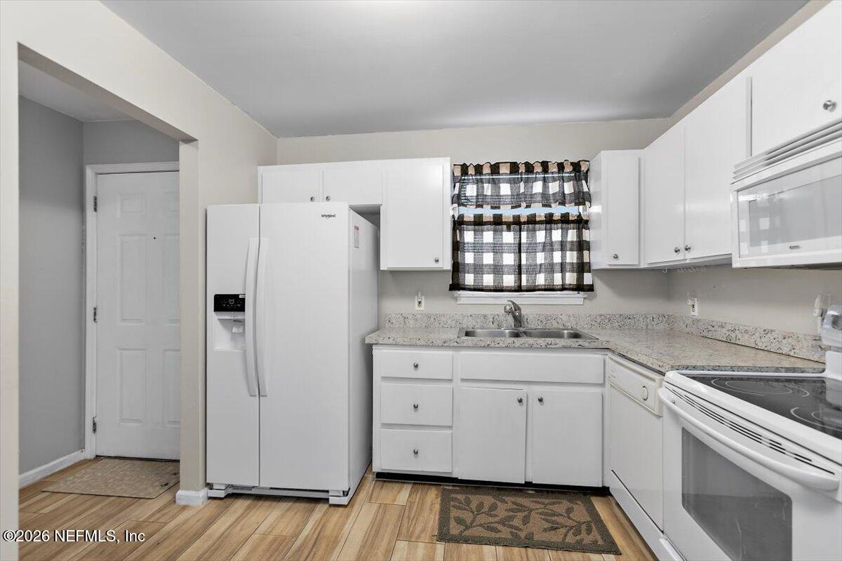 2779 HIDDEN VILLAGE Drive