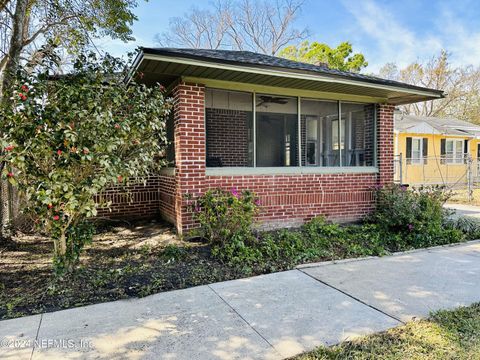 744 WEST Street Jacksonville FL 32204