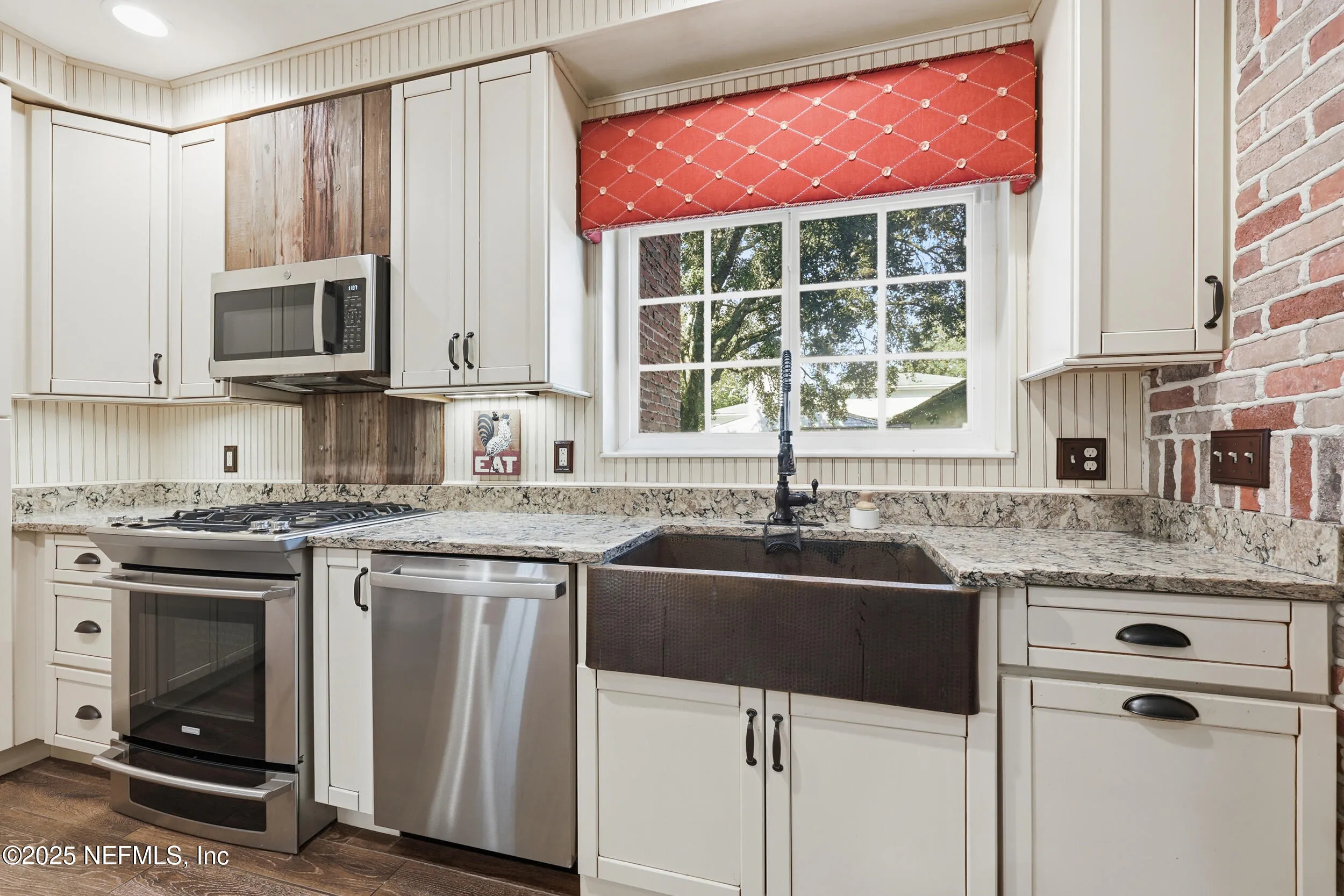 Jacksonville, Florida 32210, United States, 4 Bedrooms Bedrooms, ,4 BathroomsBathrooms,Residential,Pending,245408