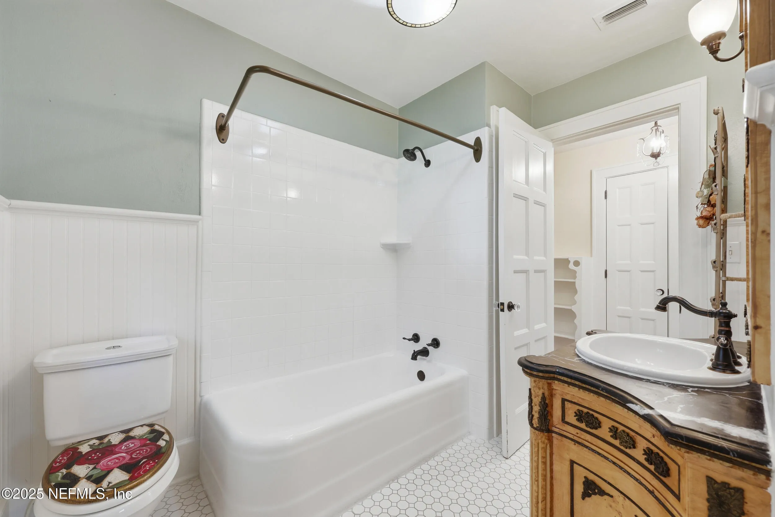 Jacksonville, Florida 32210, United States, 4 Bedrooms Bedrooms, ,4 BathroomsBathrooms,Residential,Pending,245408