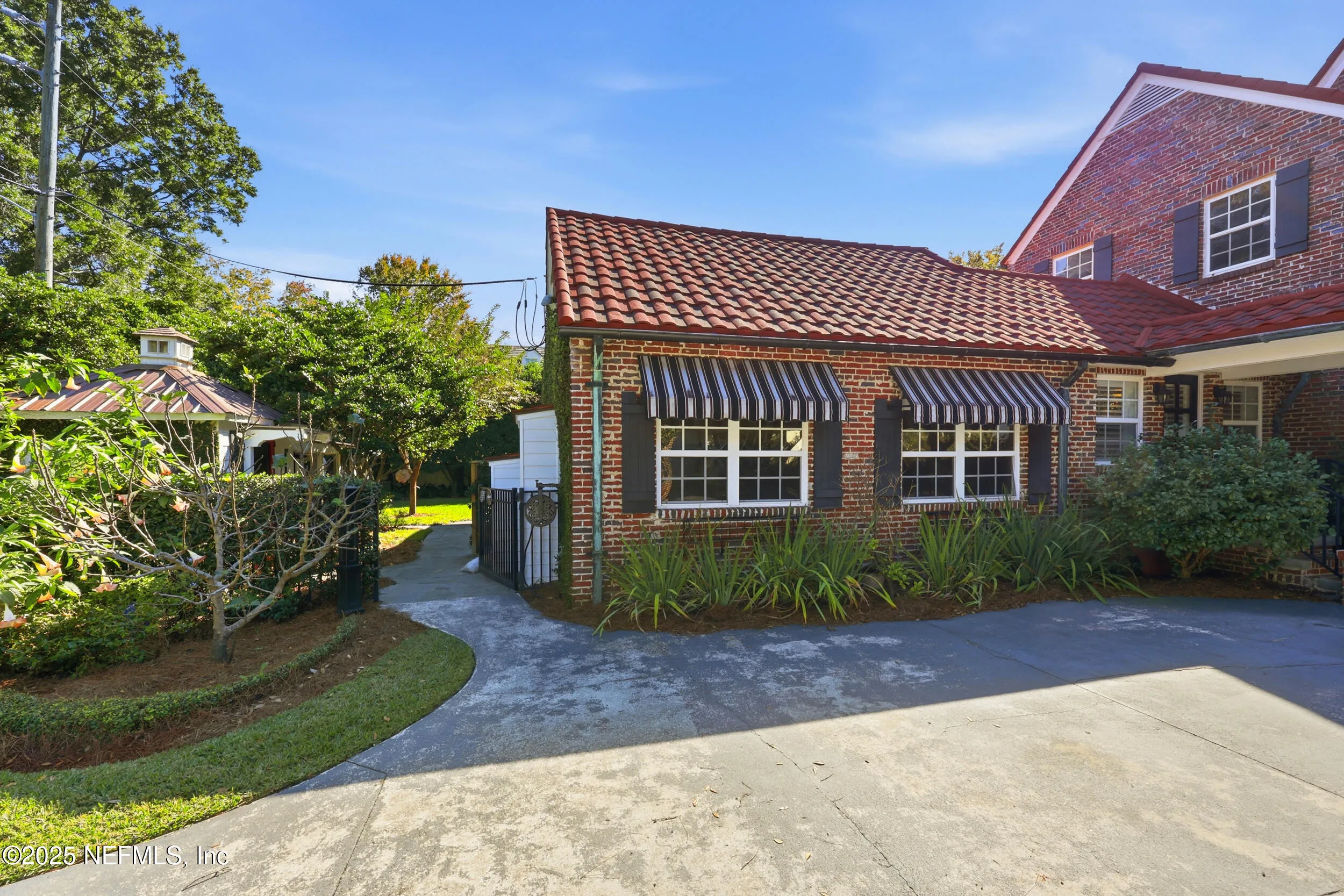 Jacksonville, Florida 32210, United States, 4 Bedrooms Bedrooms, ,4 BathroomsBathrooms,Residential,Pending,245408