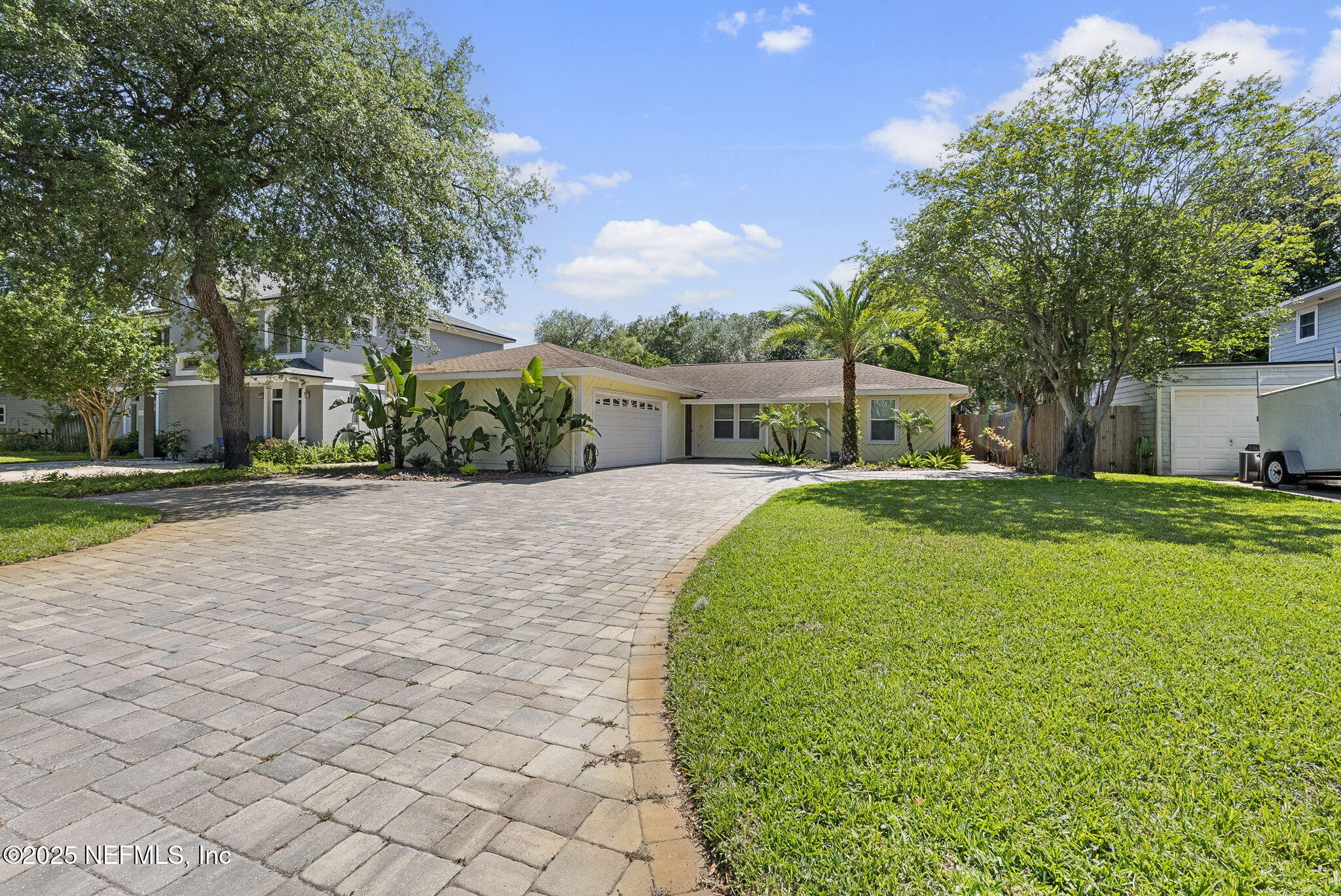 2018 ROSEWOOD Drive