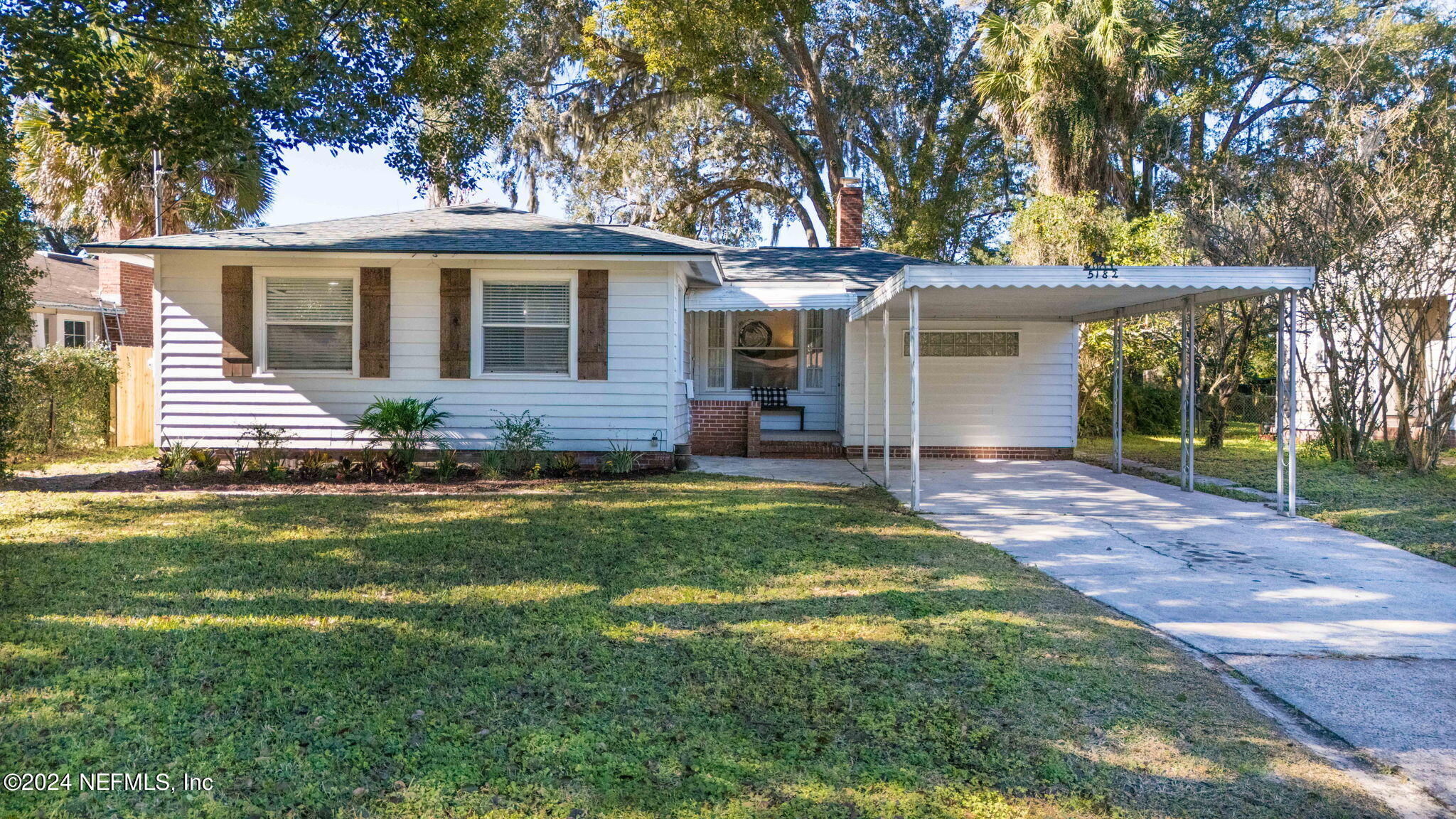 Jacksonville, FL home for sale located at 5182 Emory Circle, Jacksonville, FL 32207