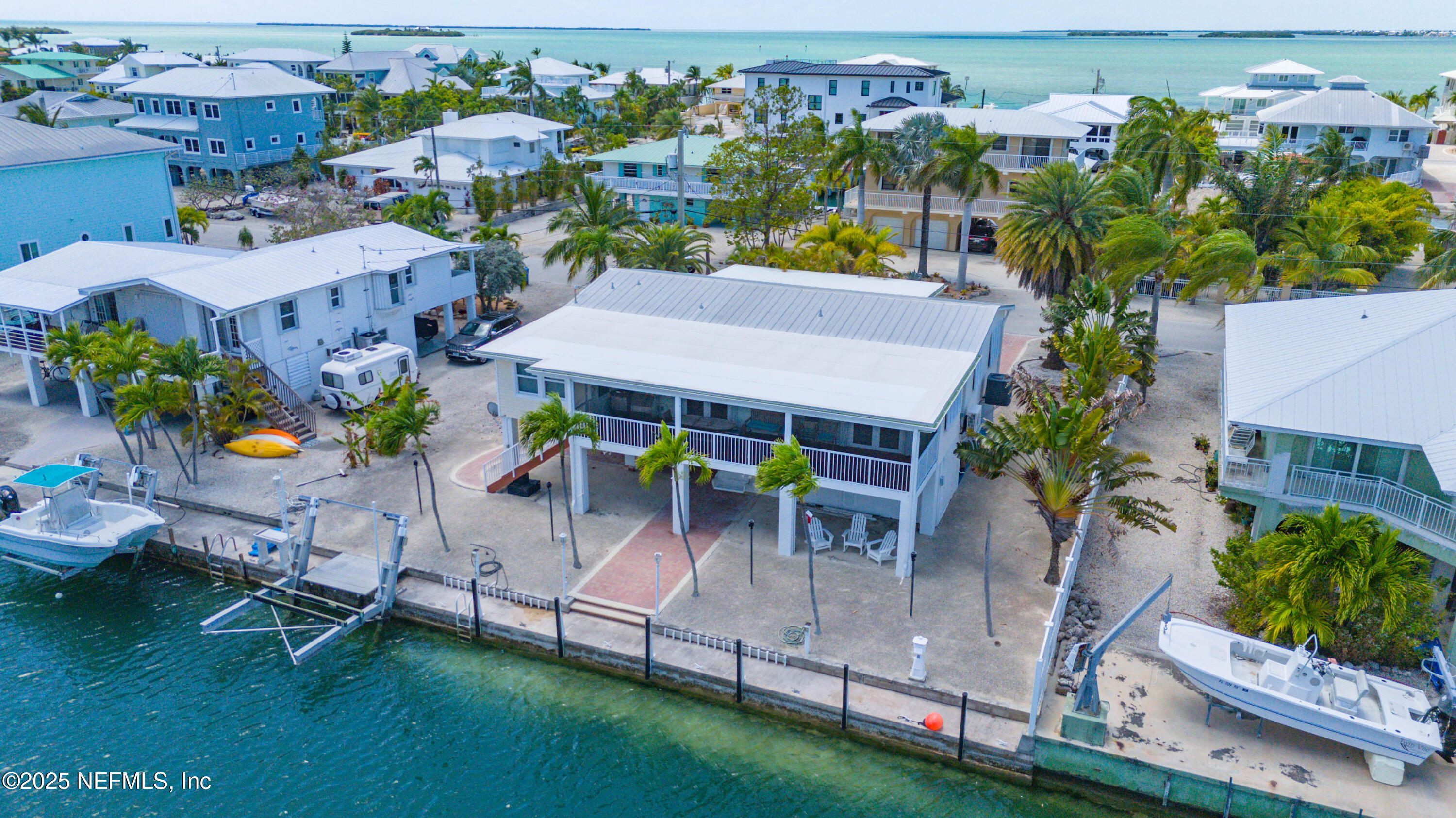 951 LAGOON Drive