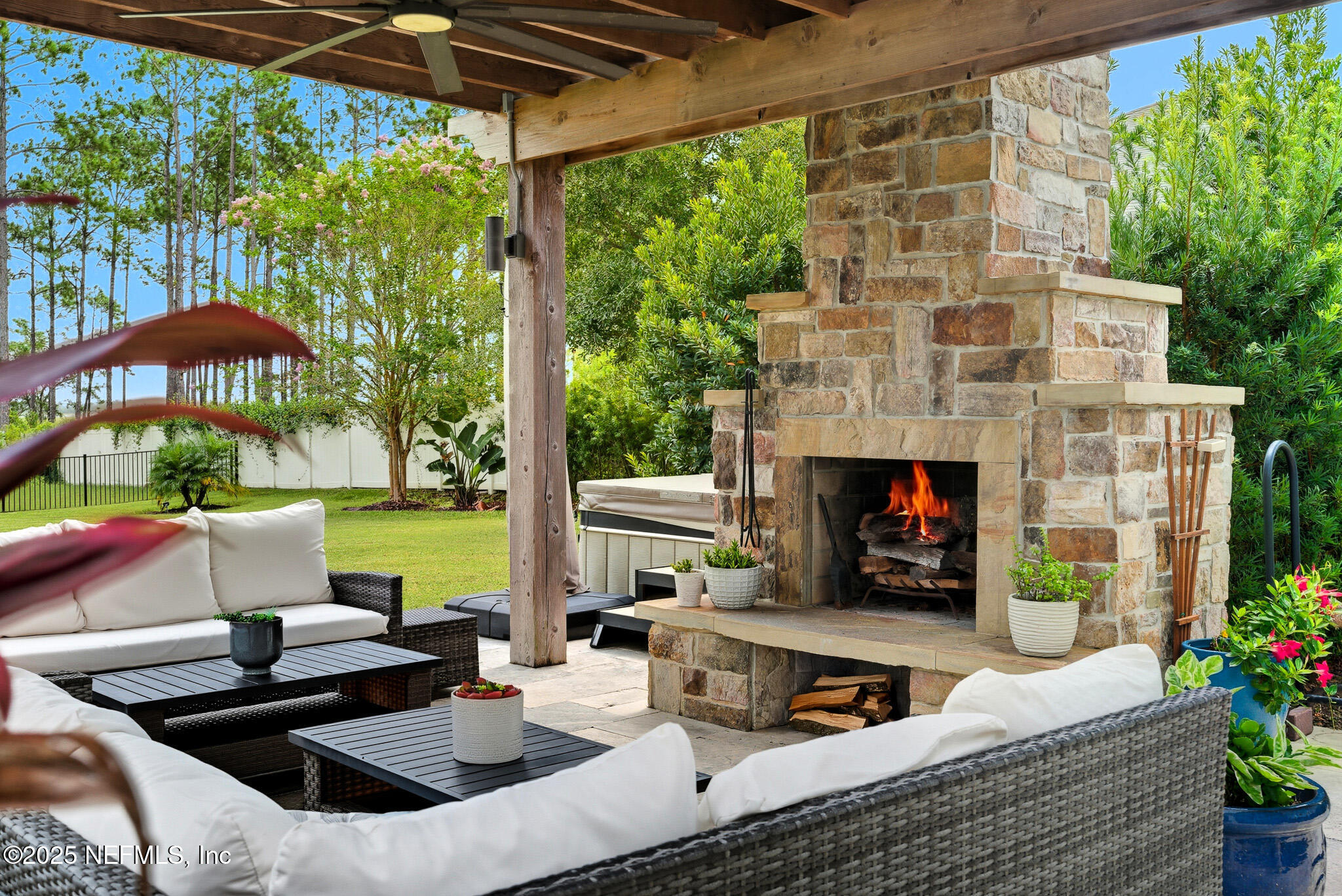 243 RIO DEL NORTE Road