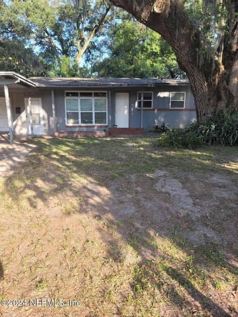 A home in Jacksonville