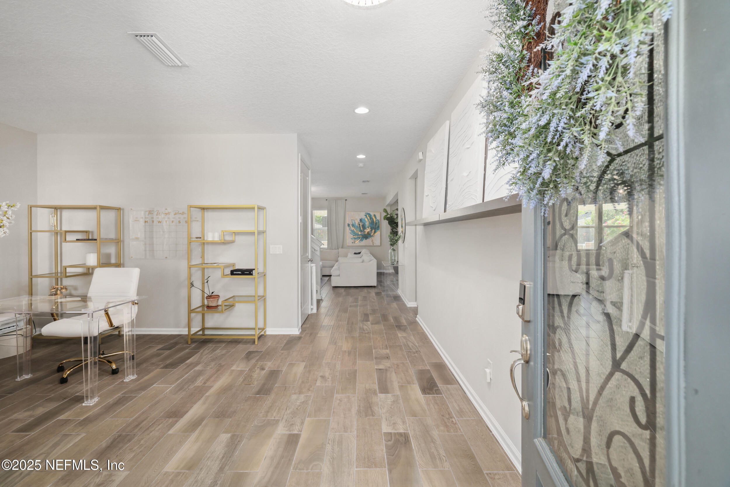 190 PALISADE Drive