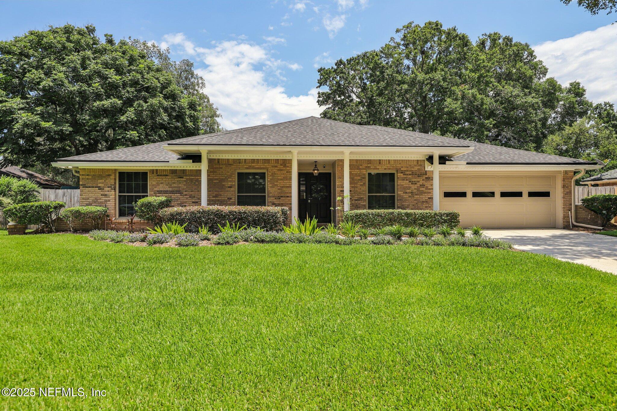 12137 DIVIDING OAKS Trail E