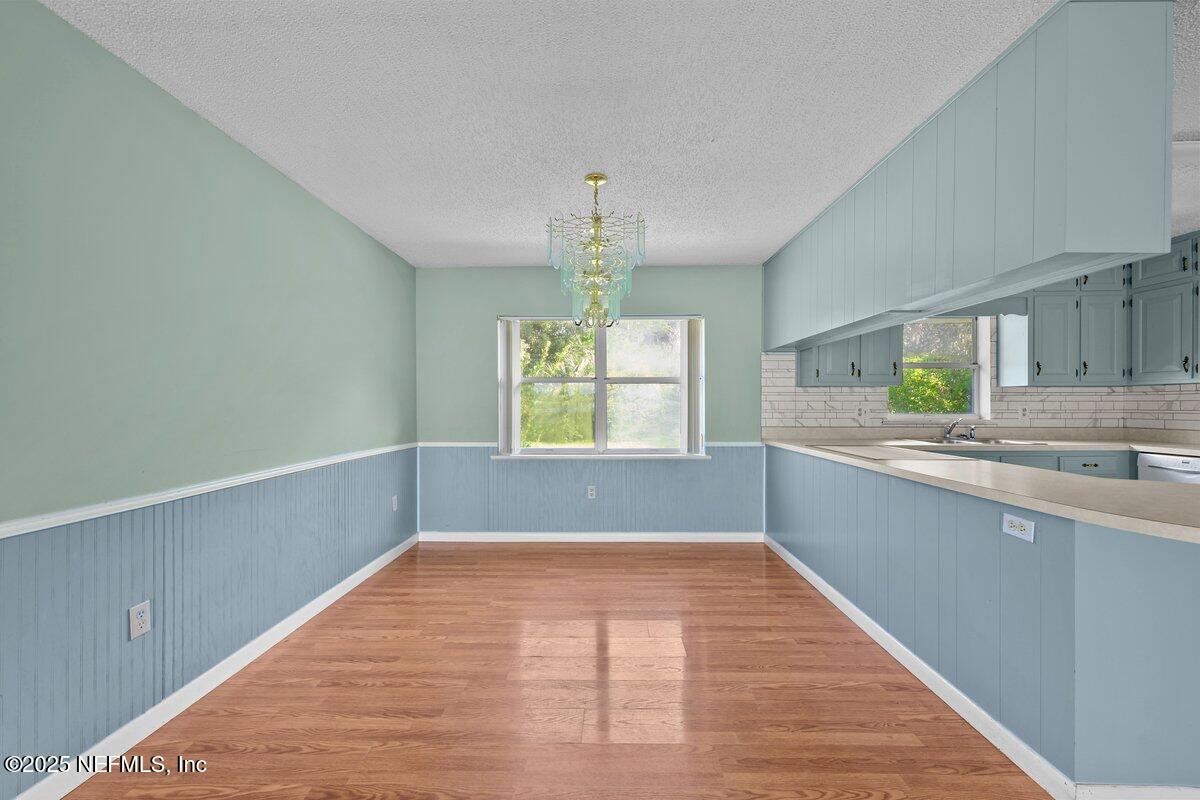 214 E MAIN Street