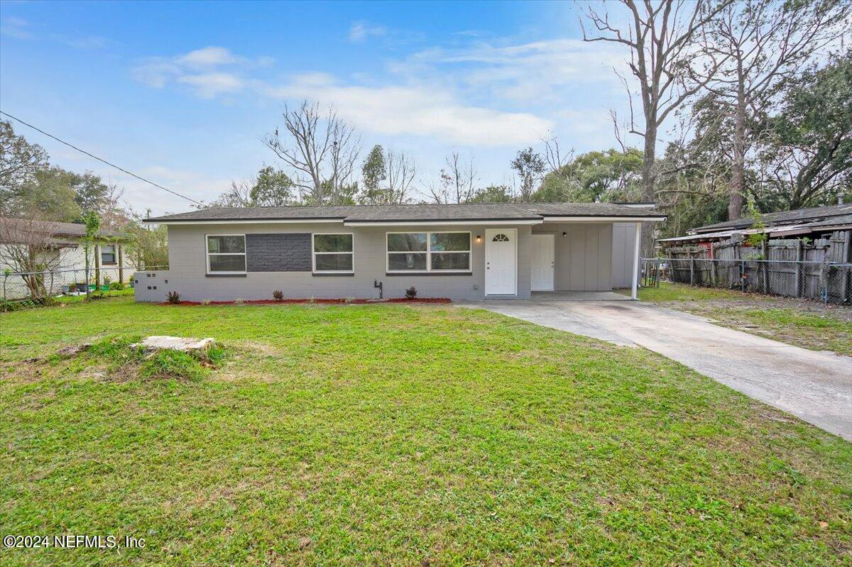 Jacksonville, FL home for sale located at 7472 Melvin Road, Jacksonville, FL 32210