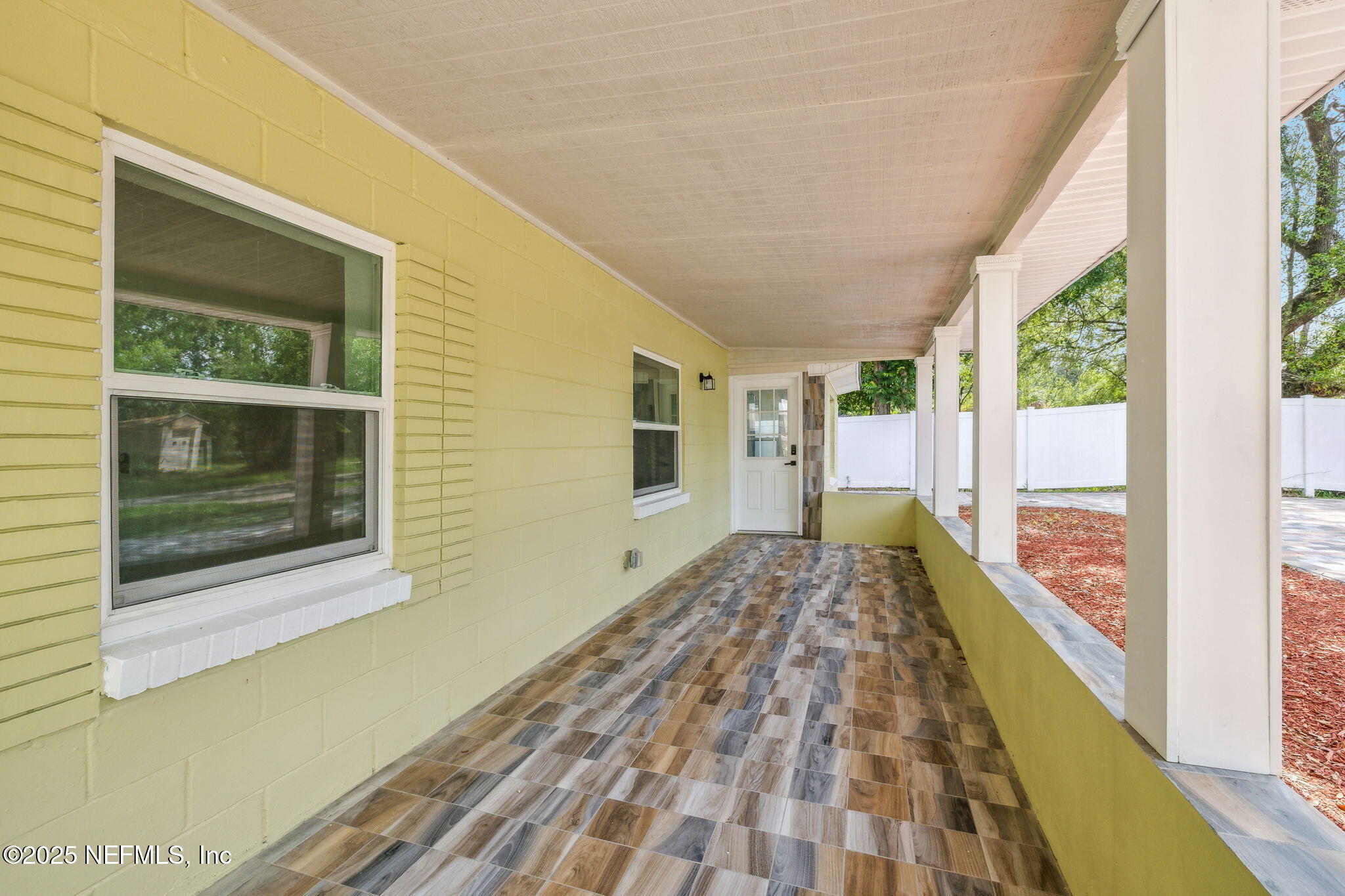 1901 FOREST HILLS Road