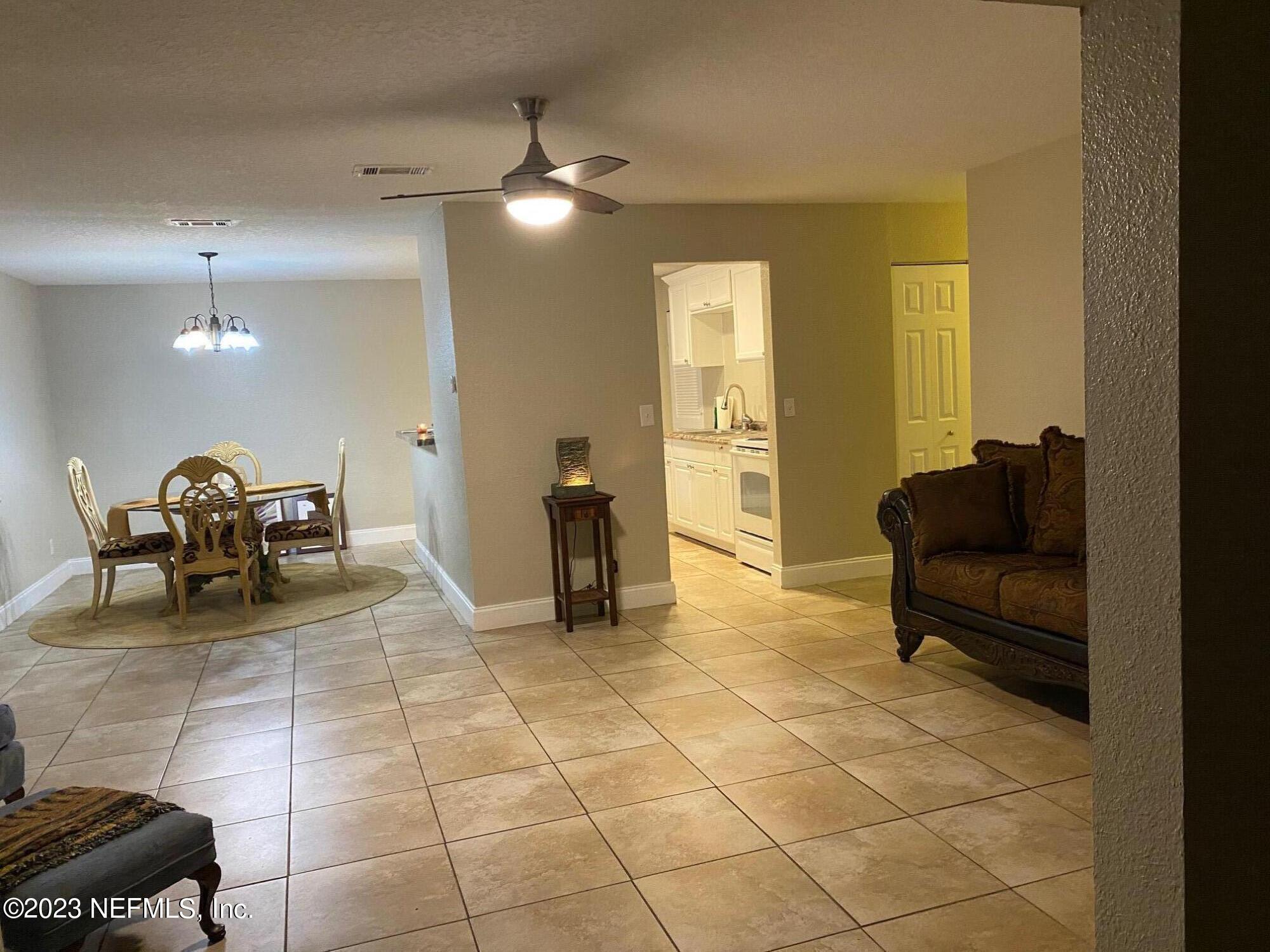 Jacksonville, FL home for sale located at 3923 Harbor View Drive, Jacksonville, FL 32208
