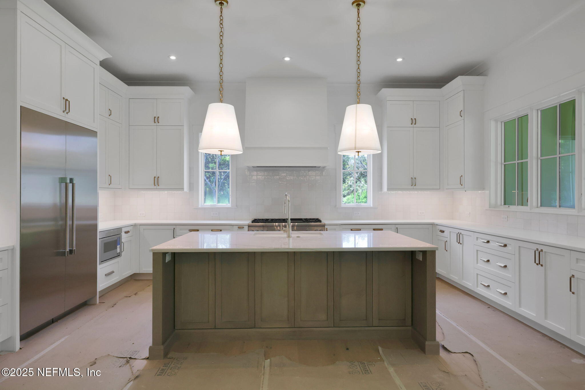 146 WHISTLING PALM Court