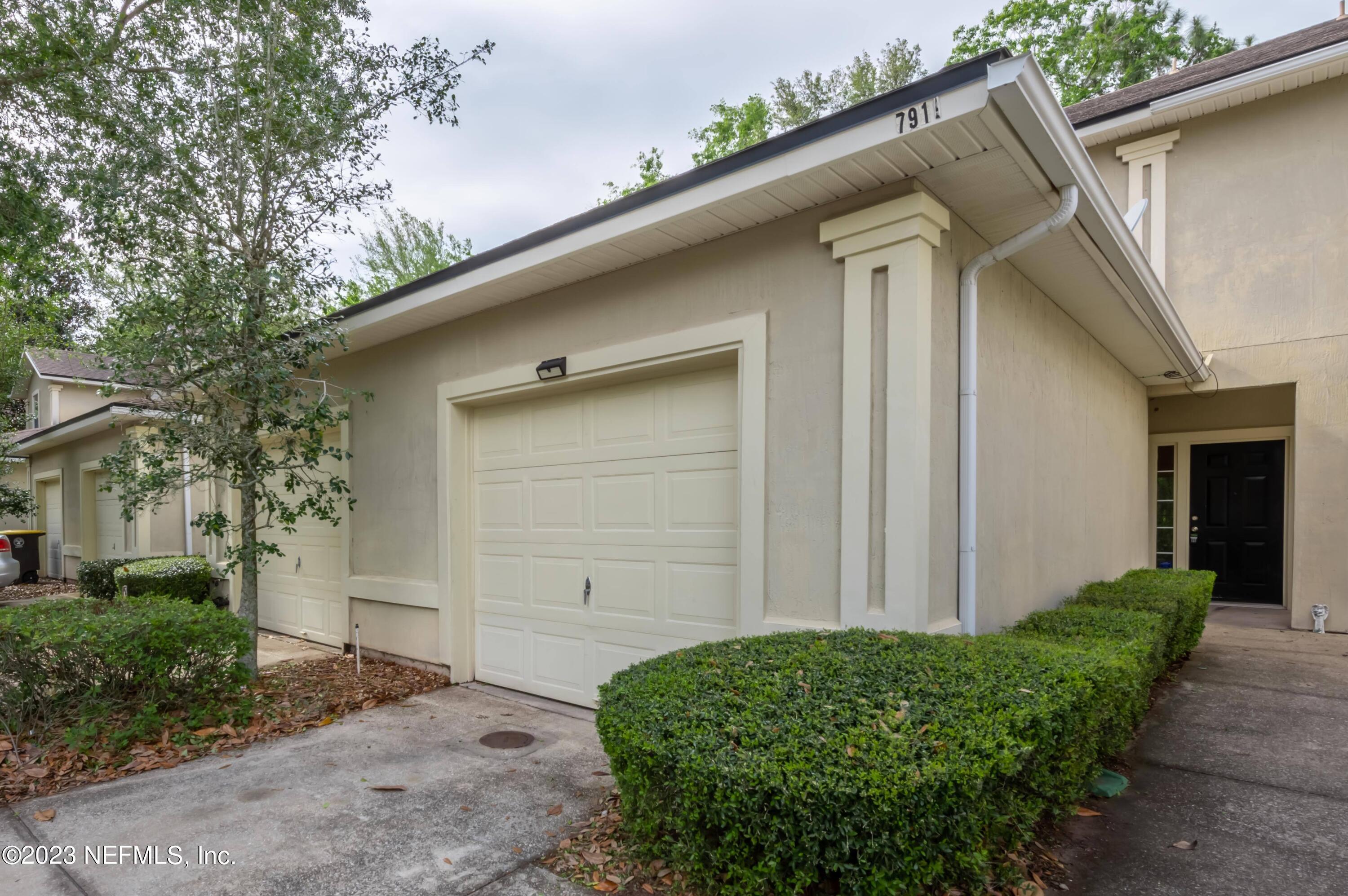 Jacksonville, FL home for sale located at 7919 Melvin Road, Jacksonville, FL 32210