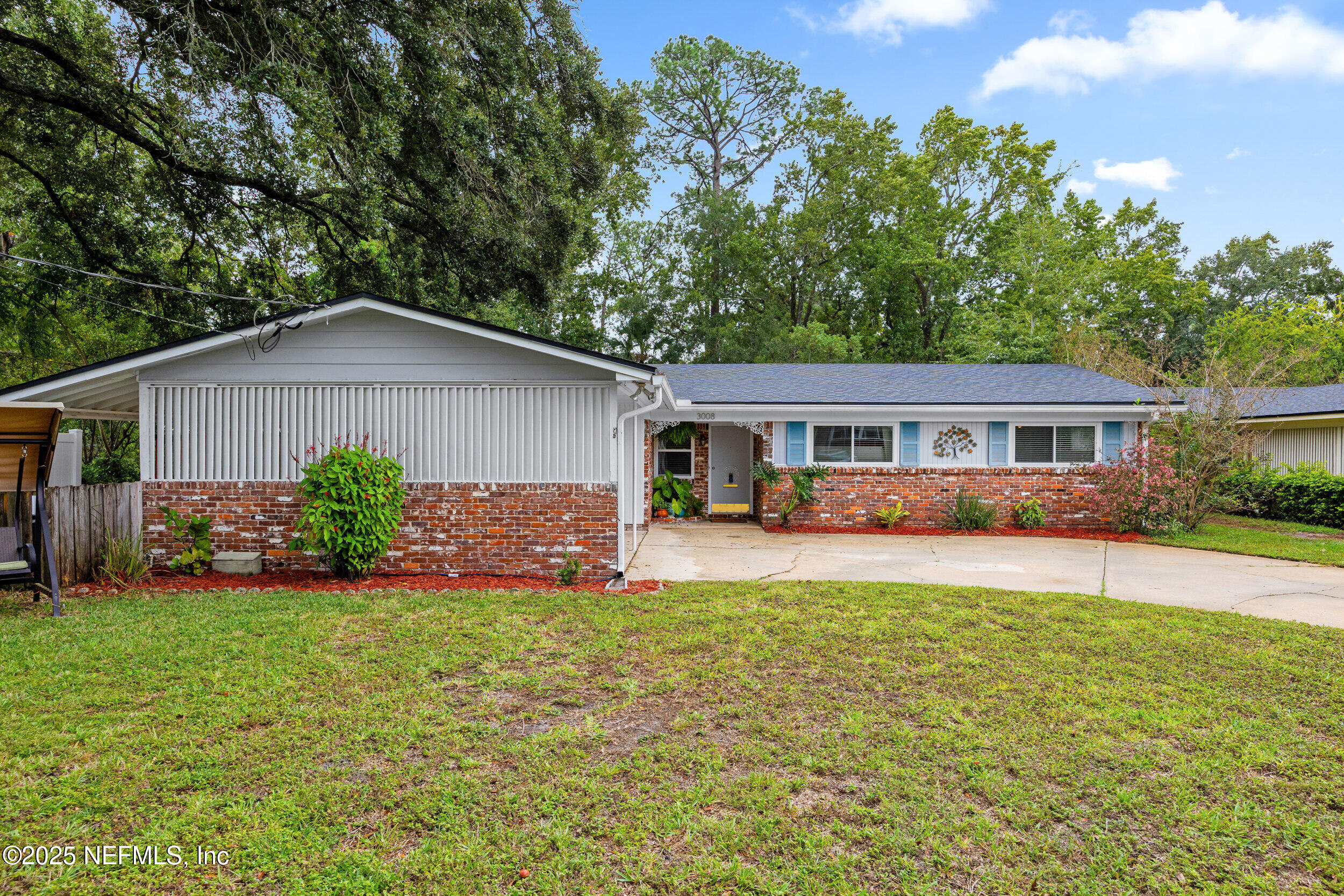 3008 MADRID Avenue E