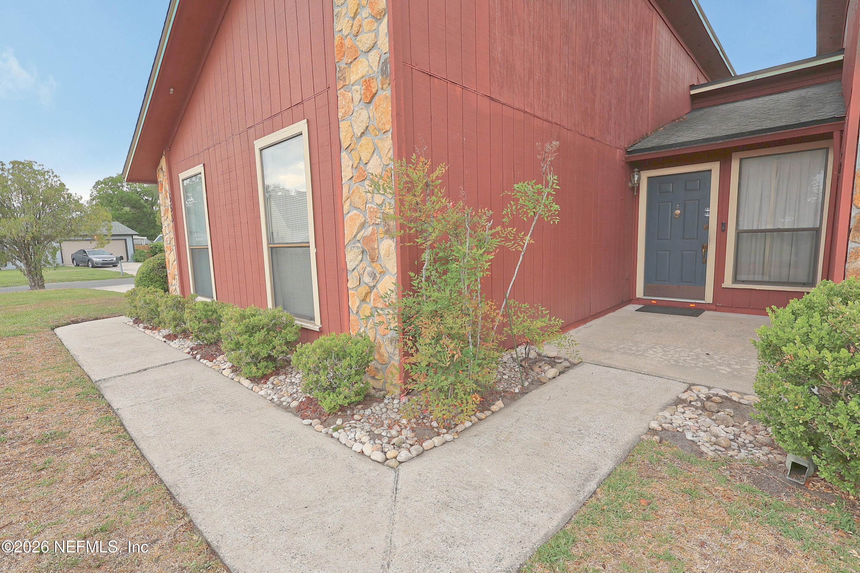 553 THOMAS STONE Court