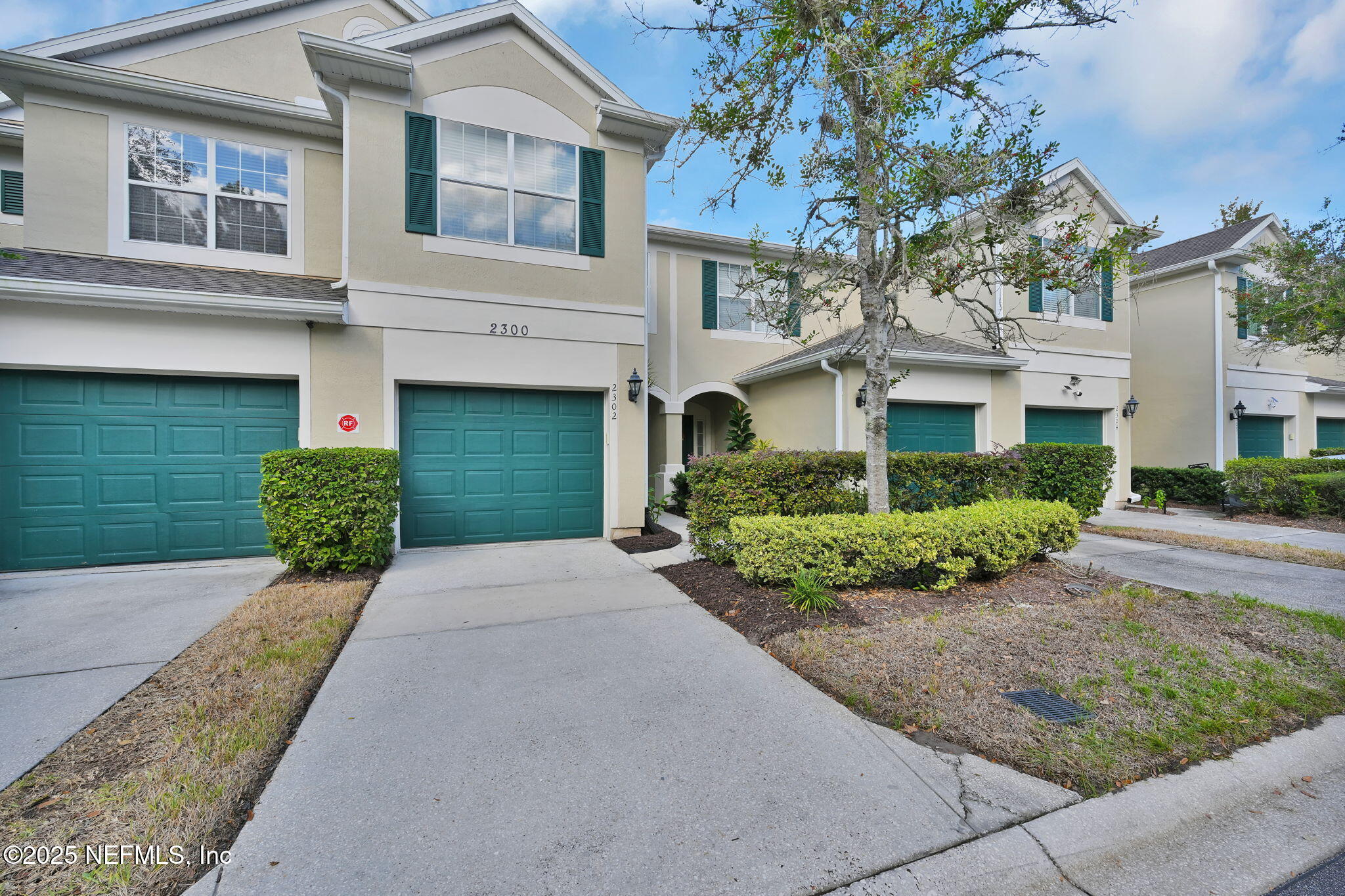 7990 BAYMEADOWS Road E 2302