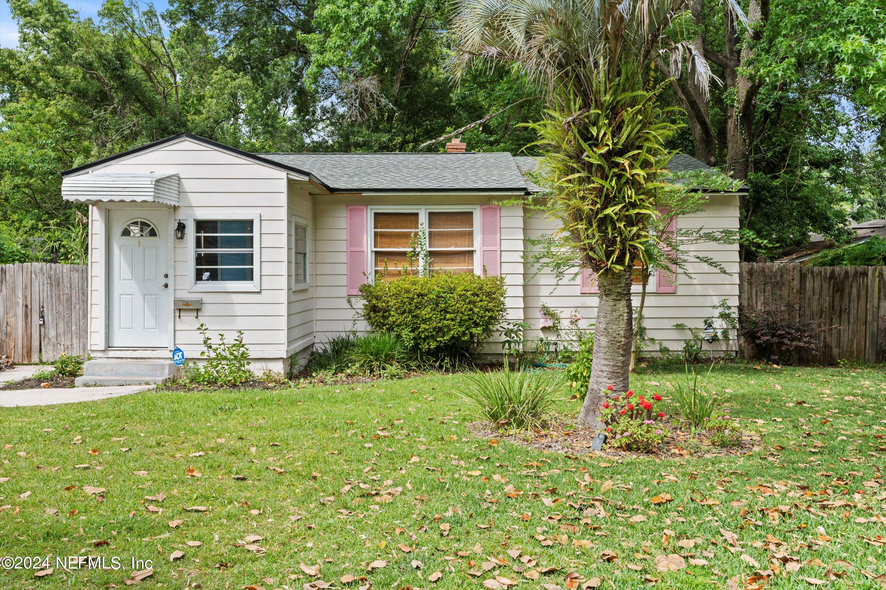 Jacksonville, FL home for sale located at 2835 Ernest Street, Jacksonville, FL 32205