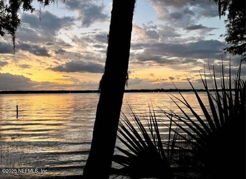 6457 CABANA Starke FL 32091