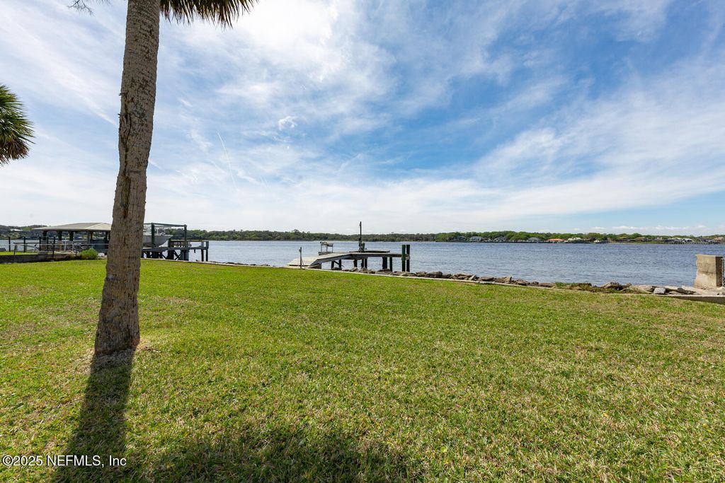 listing image 0
