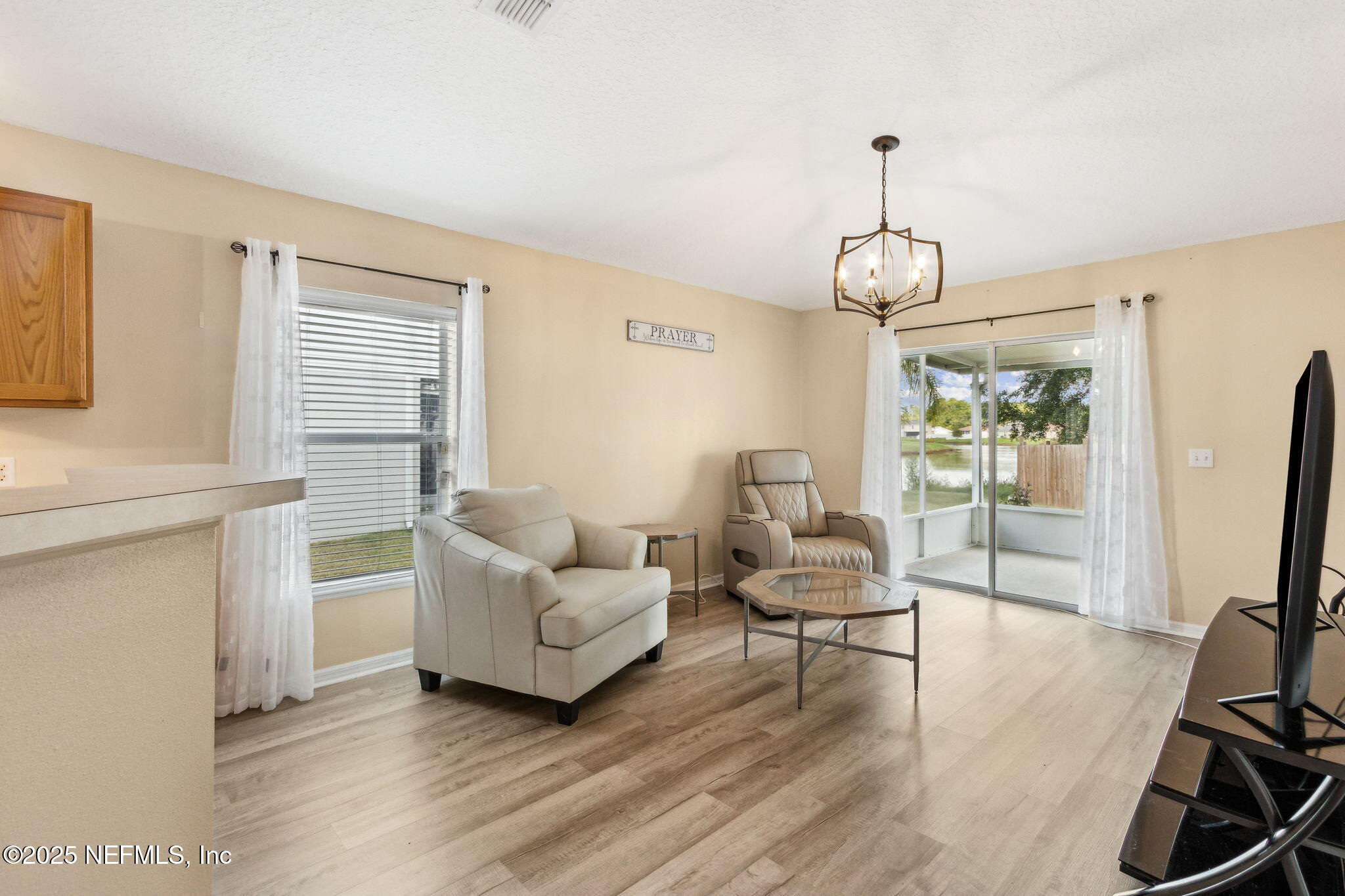 8893 MERSEYSIDE Avenue