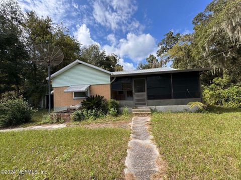 A home in Green Cove Springs