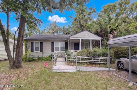 Photo of 473 W 65TH Street, Jacksonville, FL 32208 (MLS # 2144567)