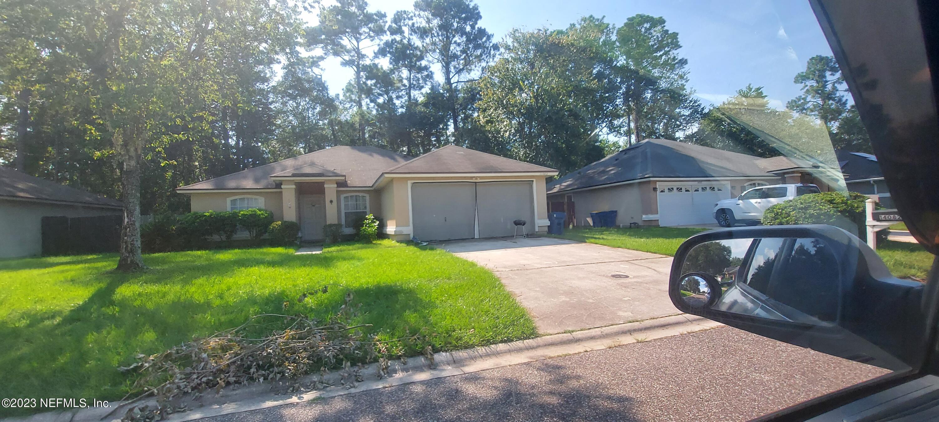 Property: 14082 CRESTWICK DR W,JACKSONVILLE, FL