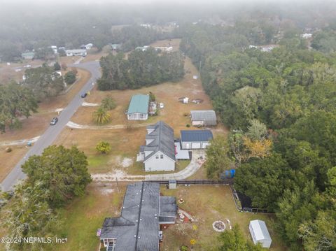 A home in Yulee