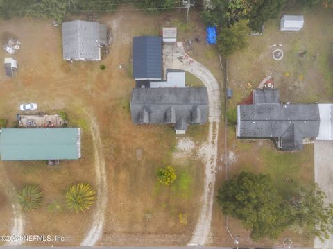 A home in Yulee