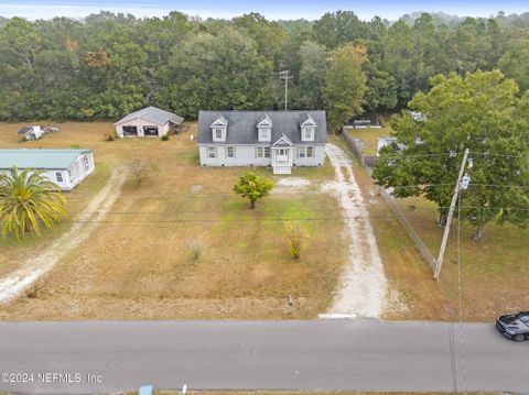 A home in Yulee