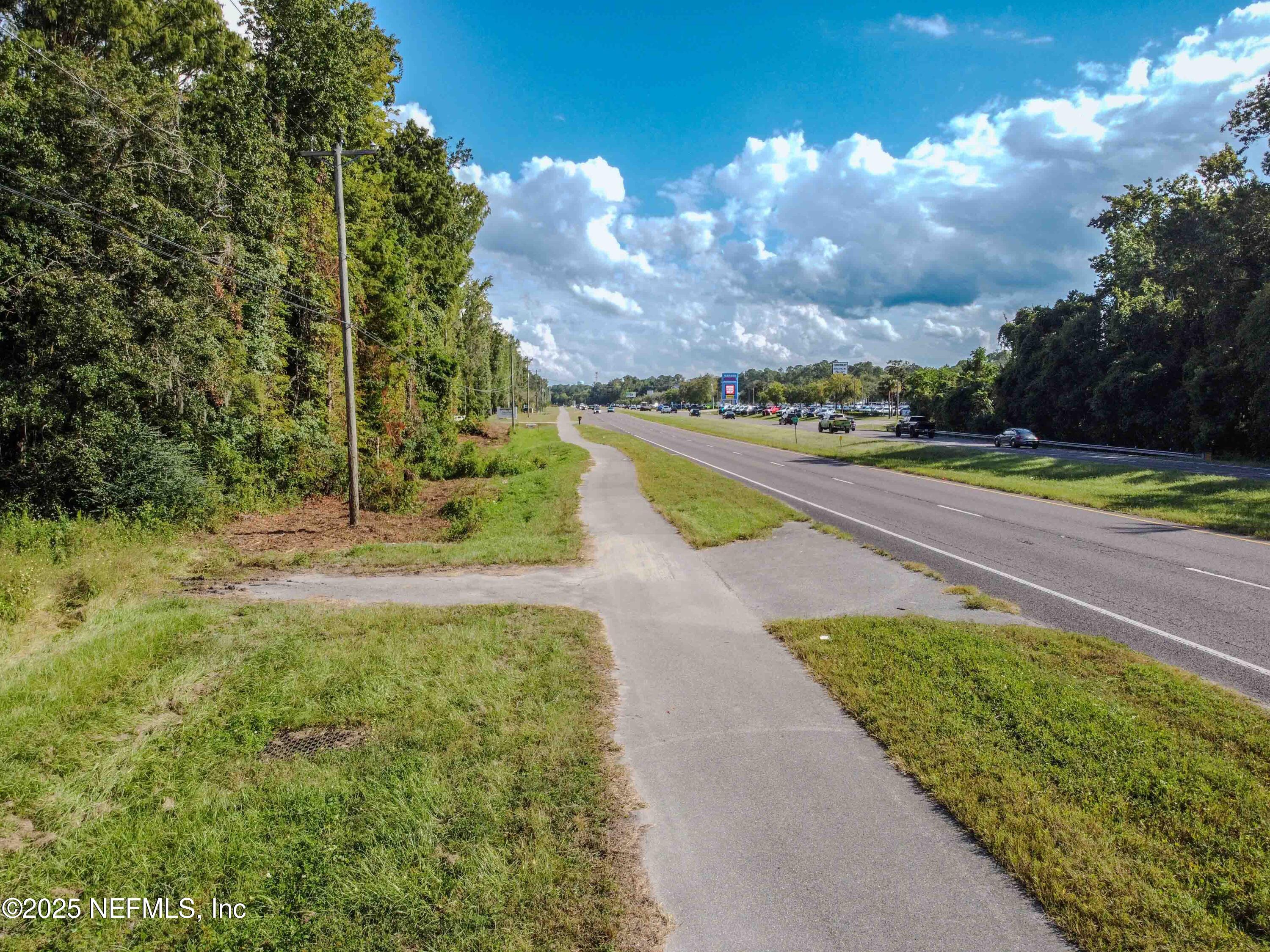 3305 US HIGHWAY 17