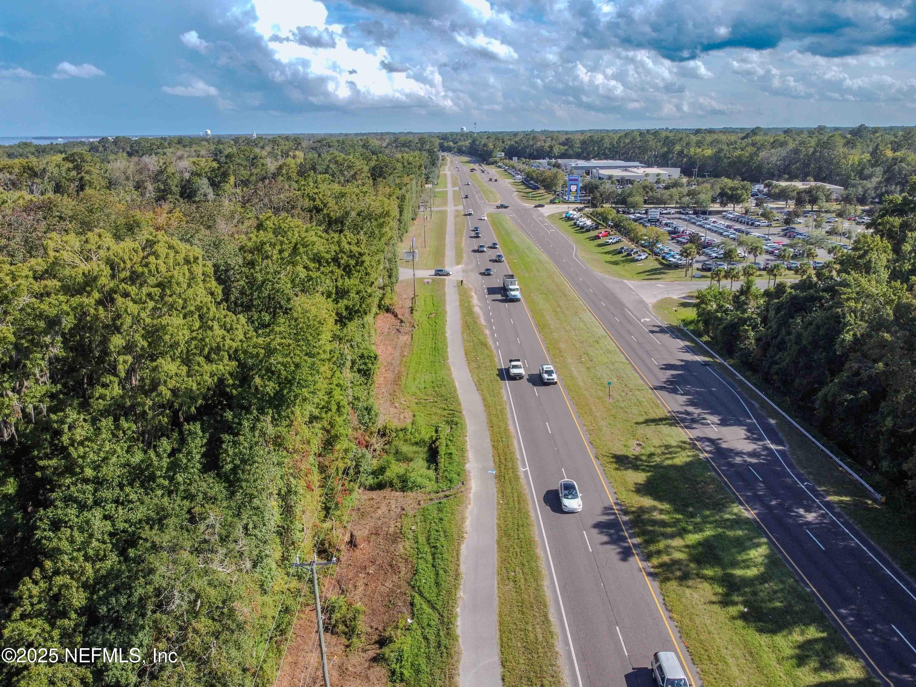 3305 US HIGHWAY 17