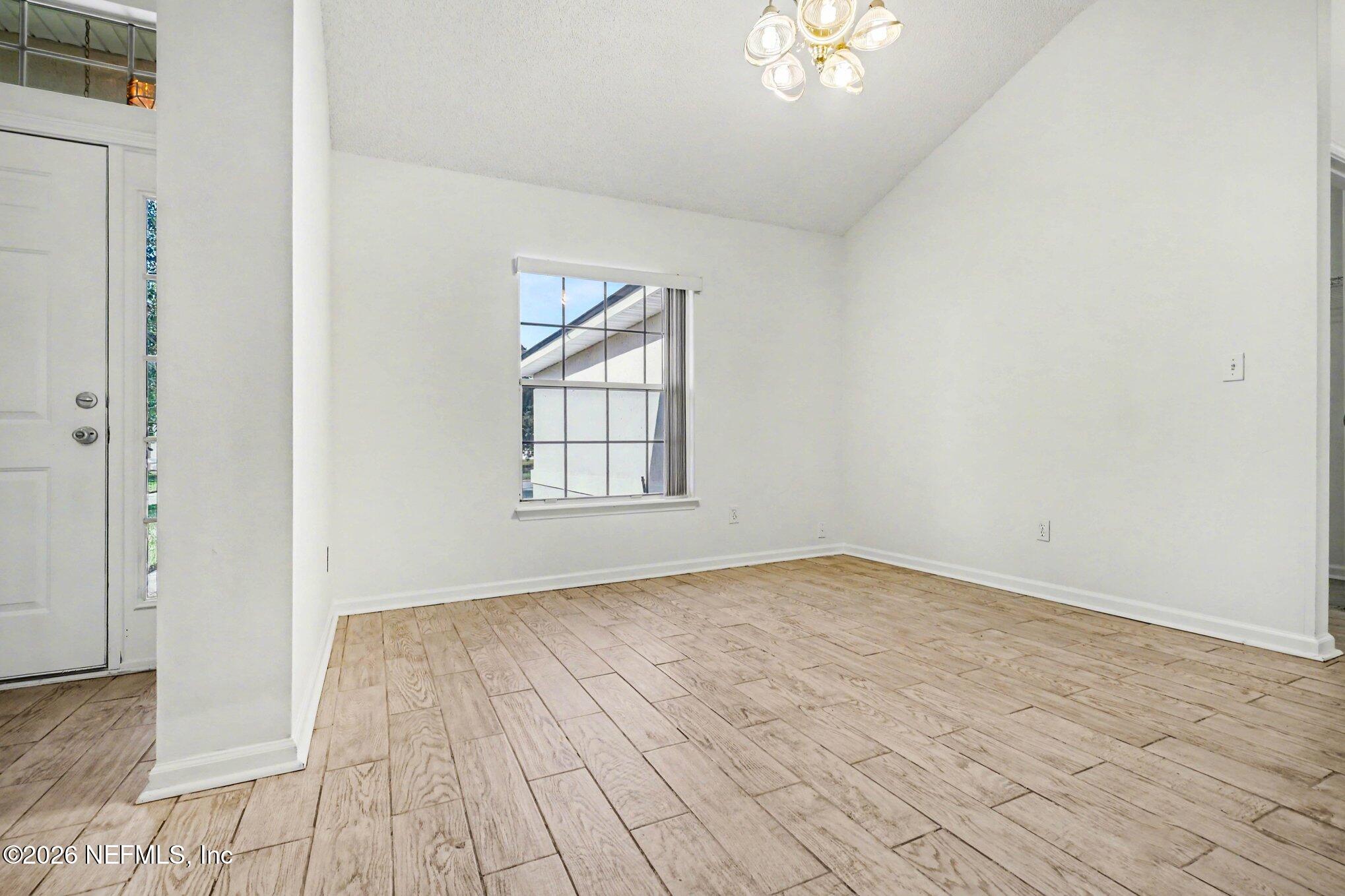 1821 HEARTPINE Drive