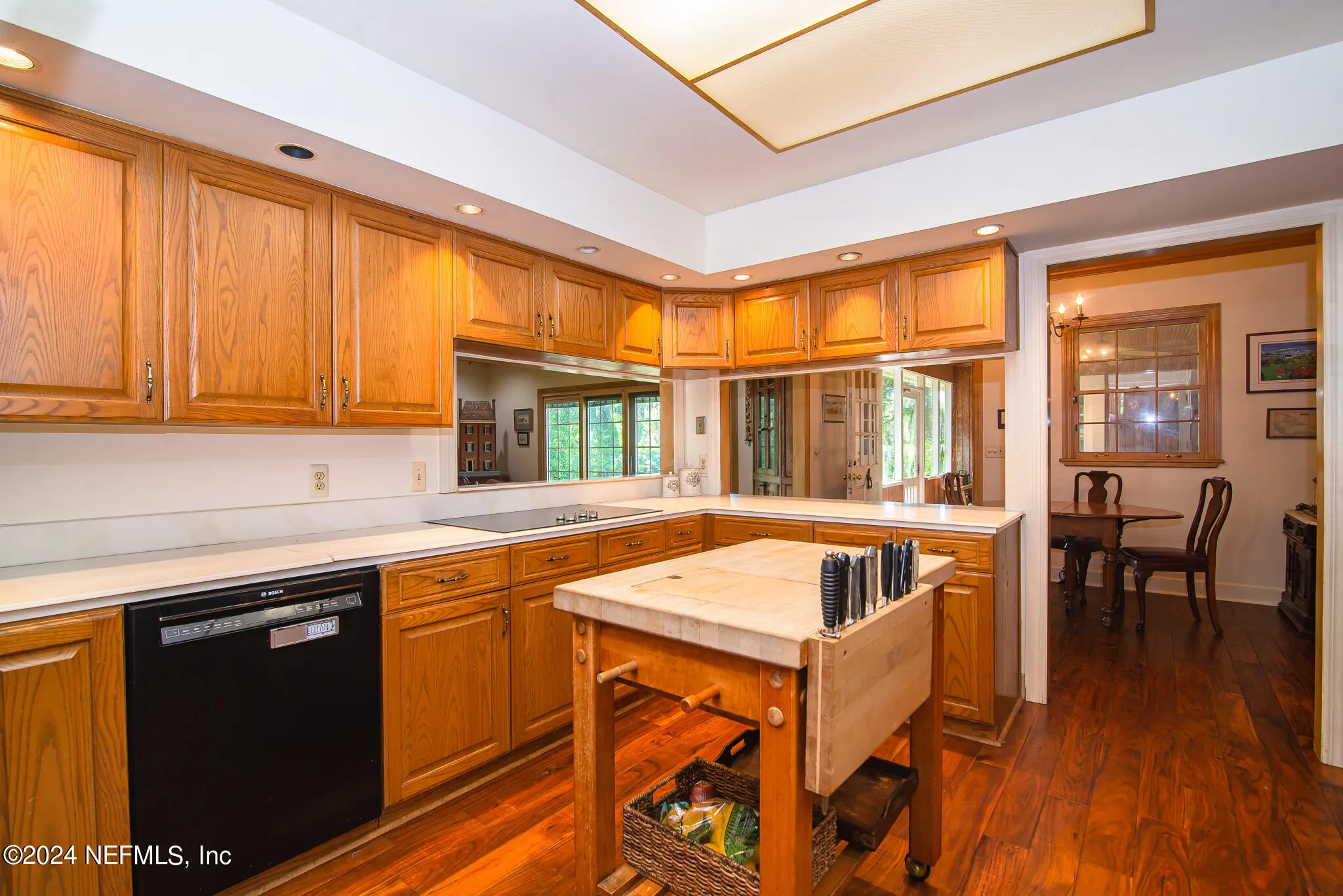 Ponte Vedra Beach, Florida 32082, United States, 4 Bedrooms Bedrooms, ,5 BathroomsBathrooms,Residential,Pending,61864