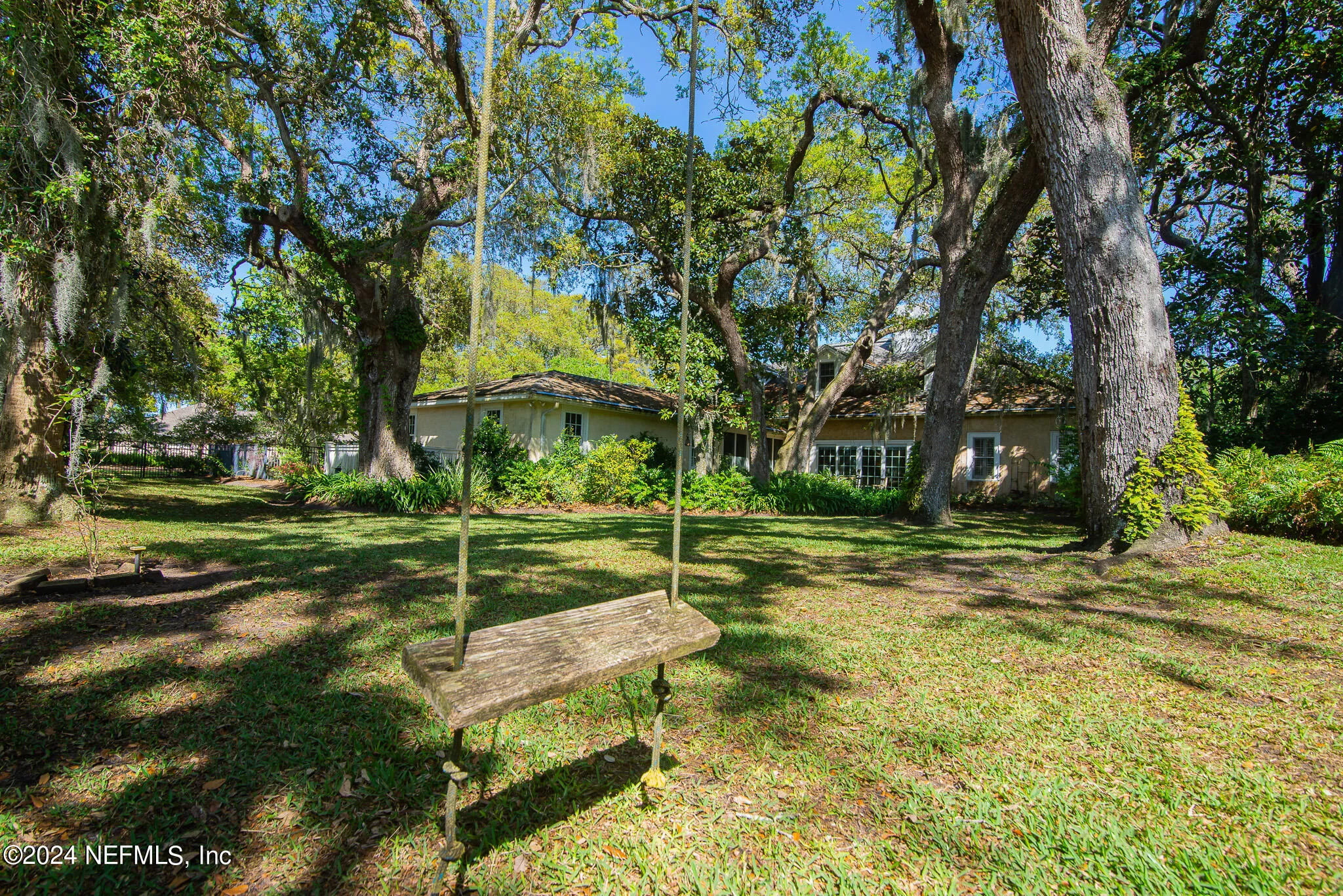 Ponte Vedra Beach, Florida 32082, United States, 4 Bedrooms Bedrooms, ,5 BathroomsBathrooms,Residential,Pending,61864