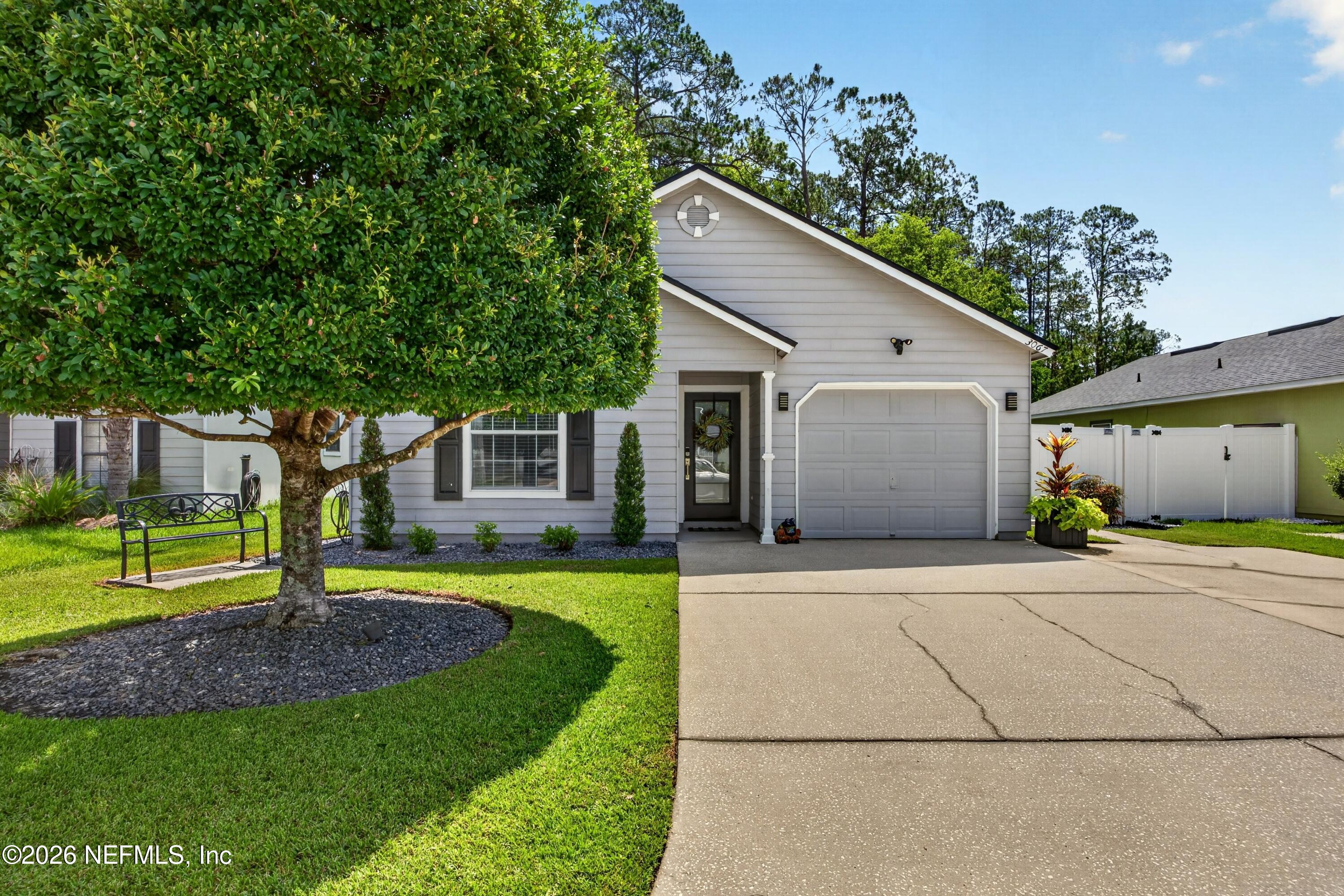 Photo 1 of 53 — 3067 WAVERING Lane, Middleburg, FL 32068