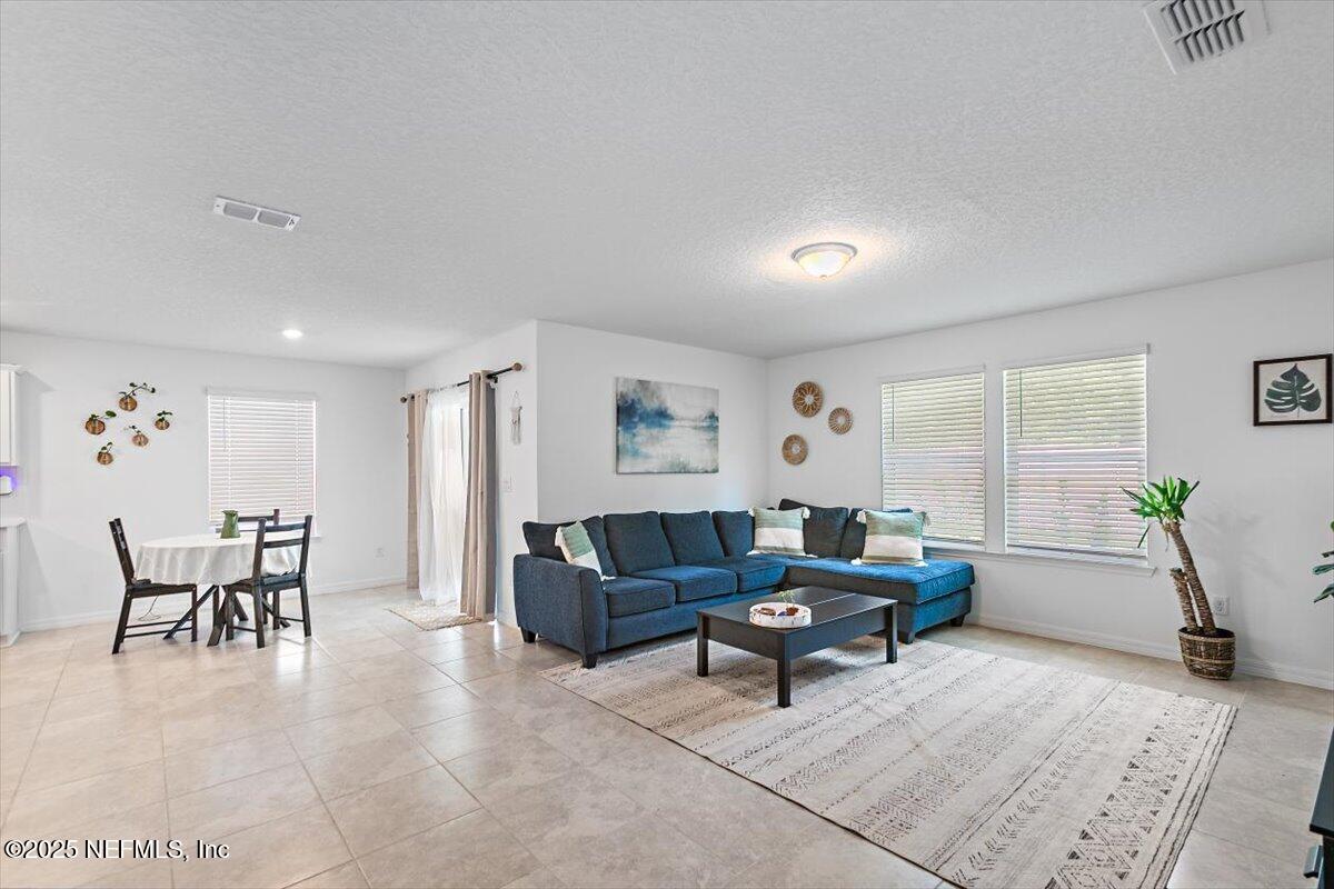 5459 BULLSEYE Circle