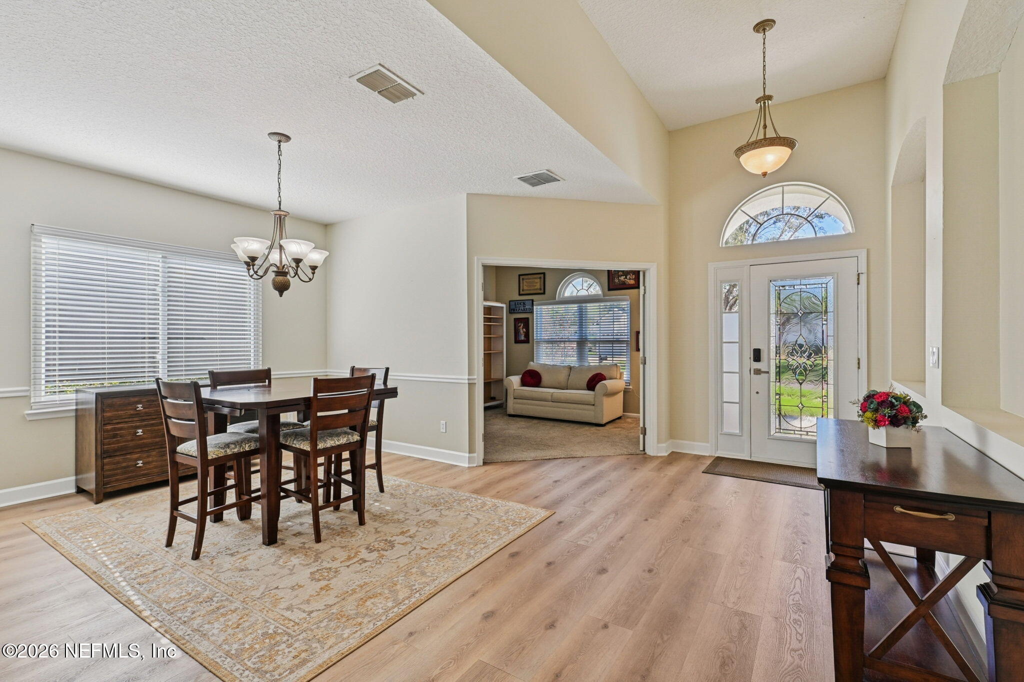 1328 BARRINGTON Circle