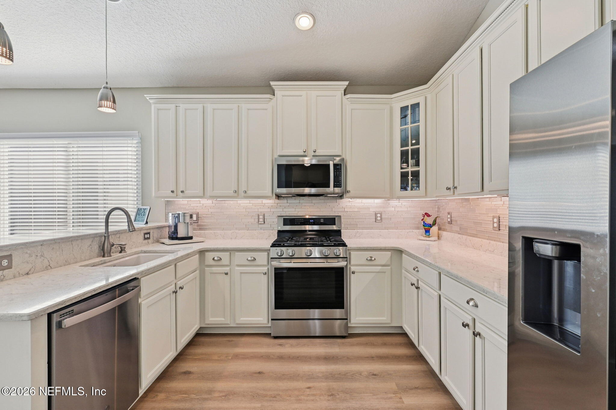 1328 BARRINGTON Circle