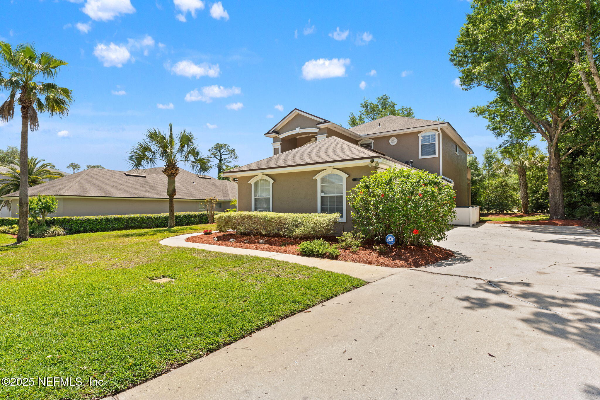 13790 HOLLAND PARK Drive